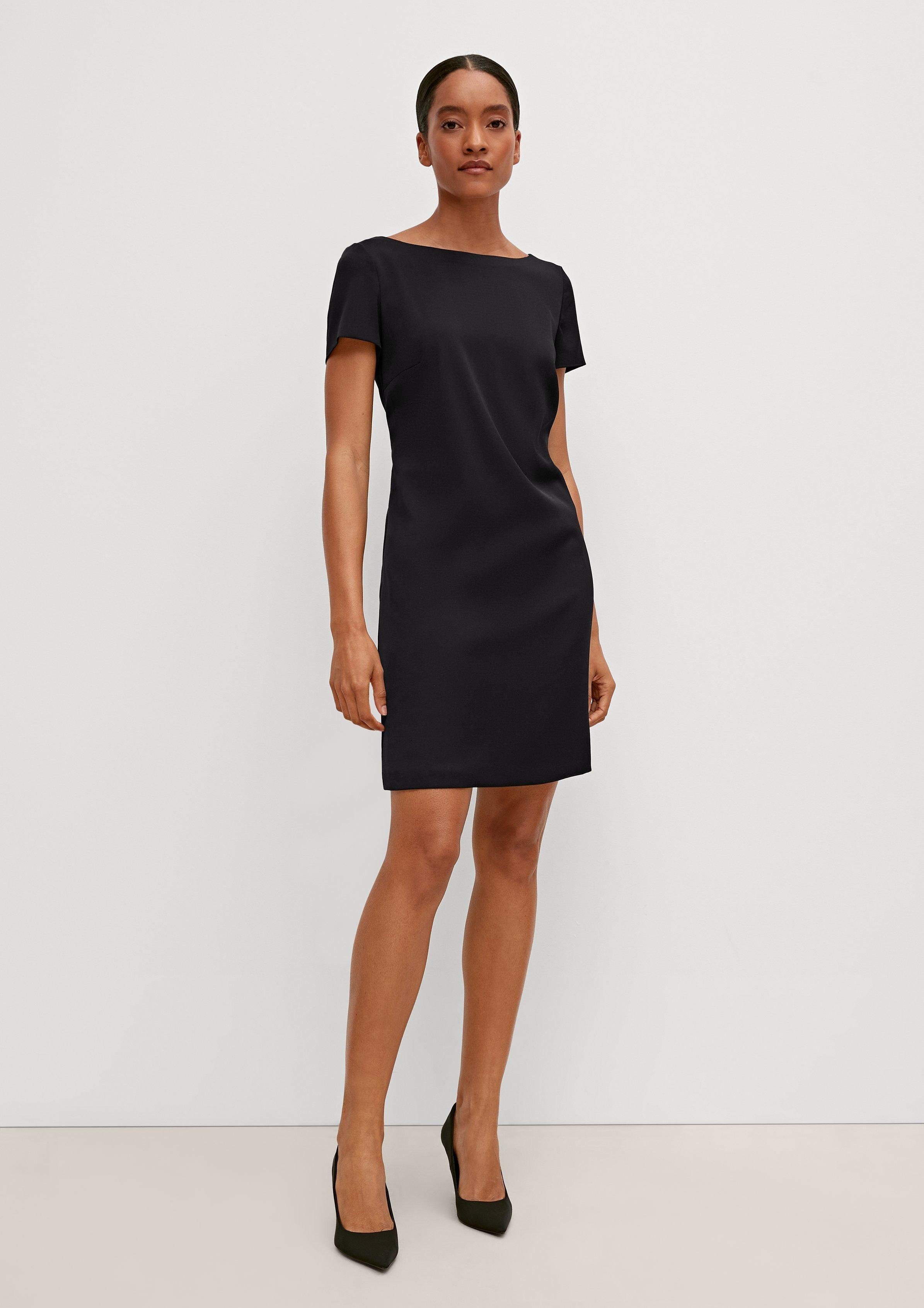 Comma Minikleid Kurzes Kleid mit U-Boot-Ausschnitt günstig online kaufen