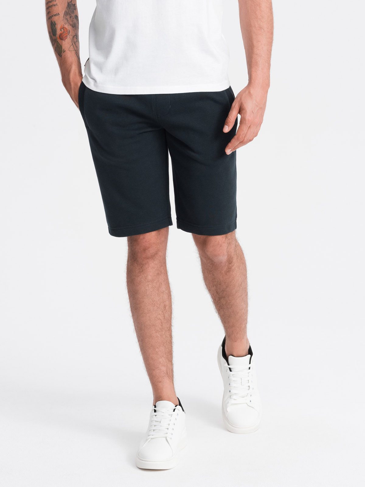 THÉÂTRE D OMBRES Sweatshorts Sweatshorts BASIC günstig online kaufen