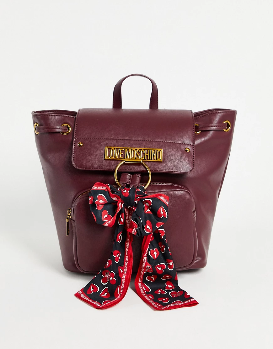 Love Moschino – Rucksack in Dunkelrot mit Schal-Detail günstig online kaufen