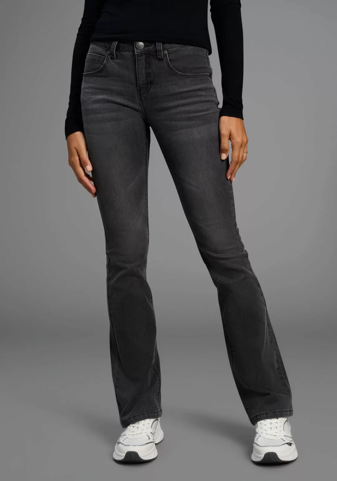Arizona Bootcut-Jeans "Shaping", bootcut, Kontrastnähte, Used-Look-Waschung günstig online kaufen