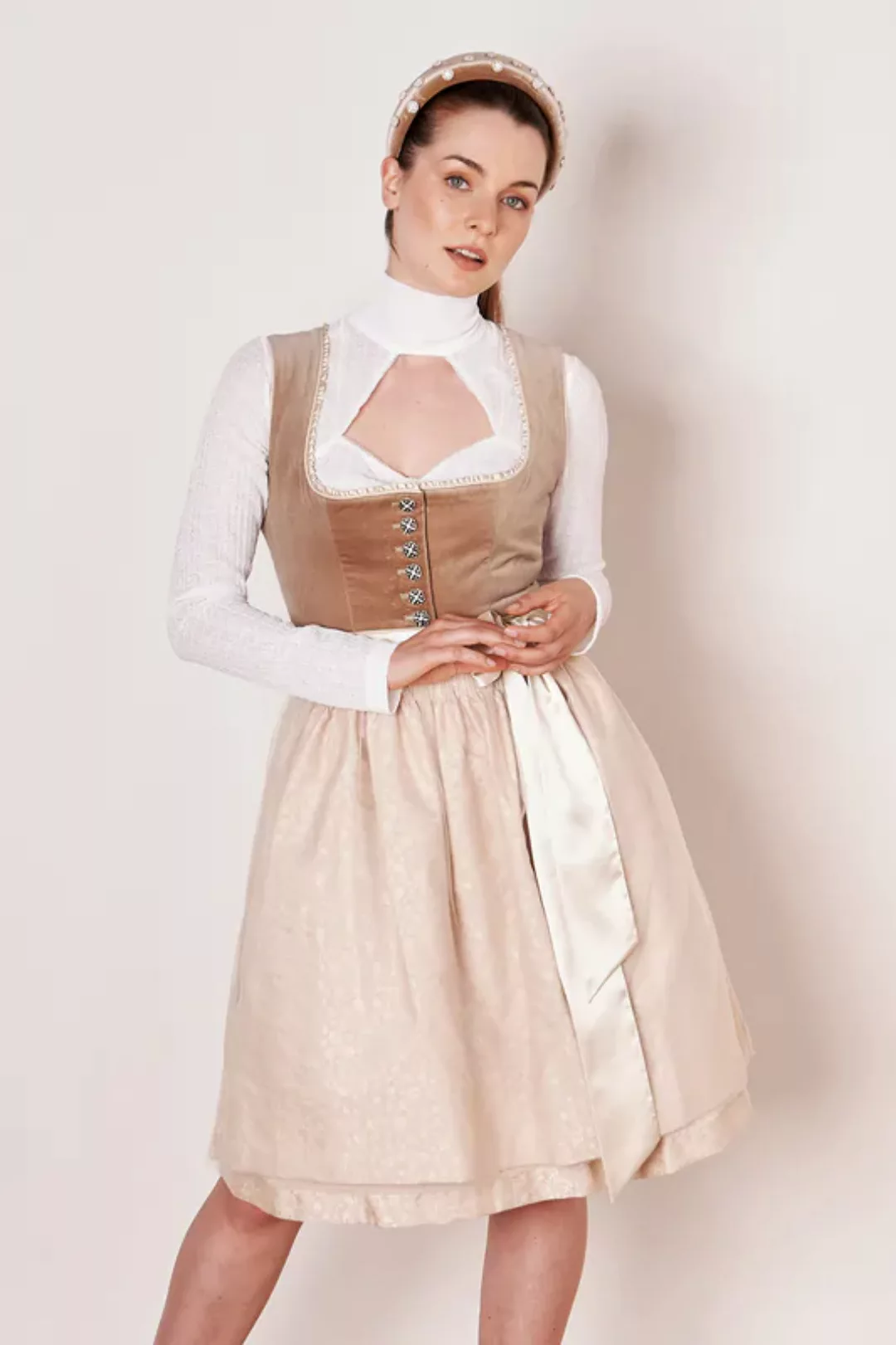 Dirndl Klara (60cm) günstig online kaufen