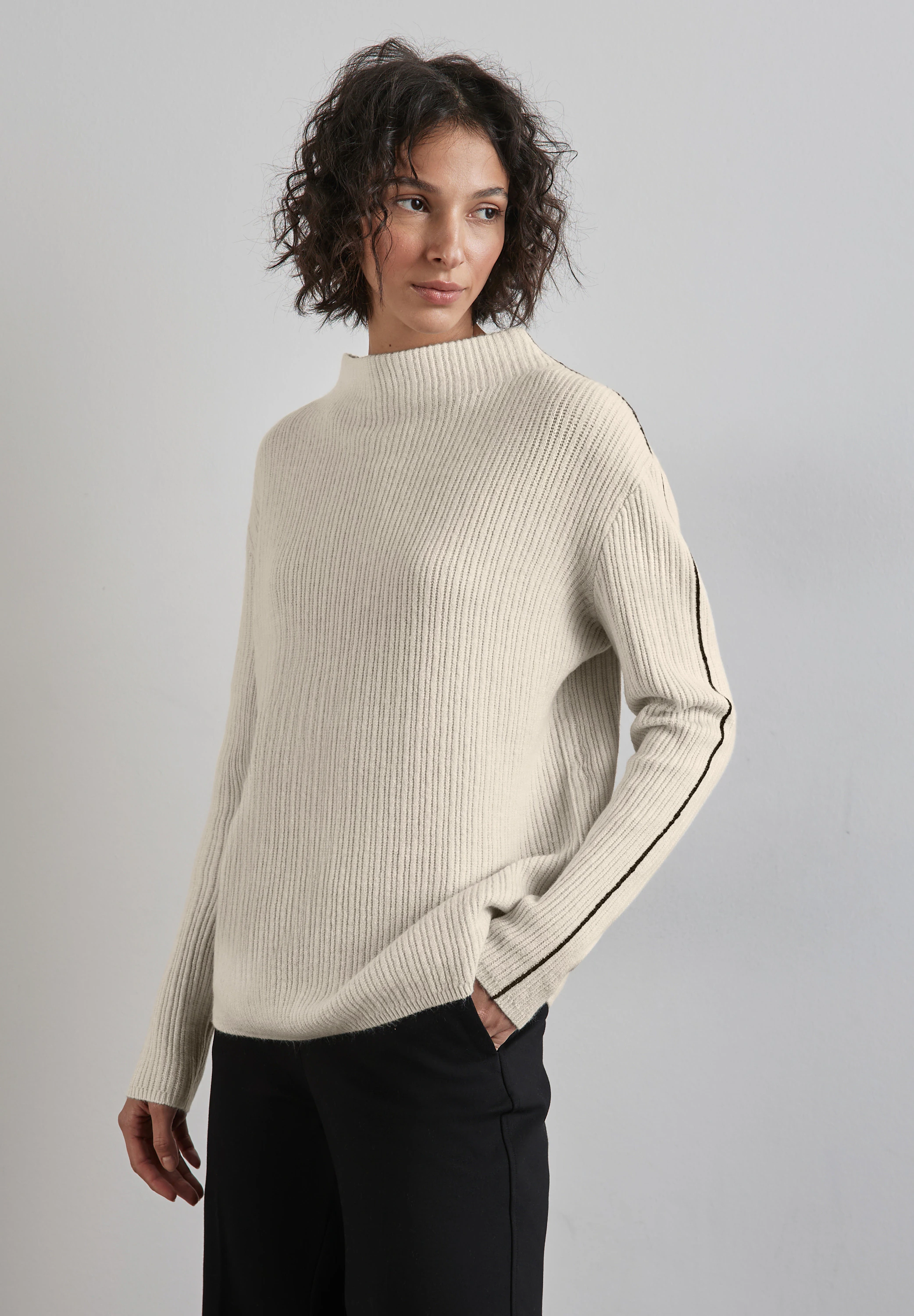 STREET ONE Strickpullover, mit Turtleneck günstig online kaufen