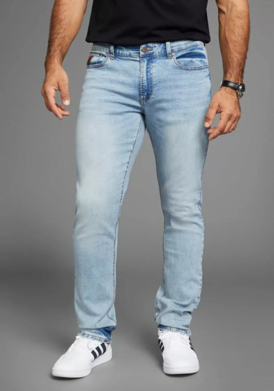 Bruno Banani Straight-Jeans Hutch gerade Beinform, mit Destroyed-Effekten, günstig online kaufen