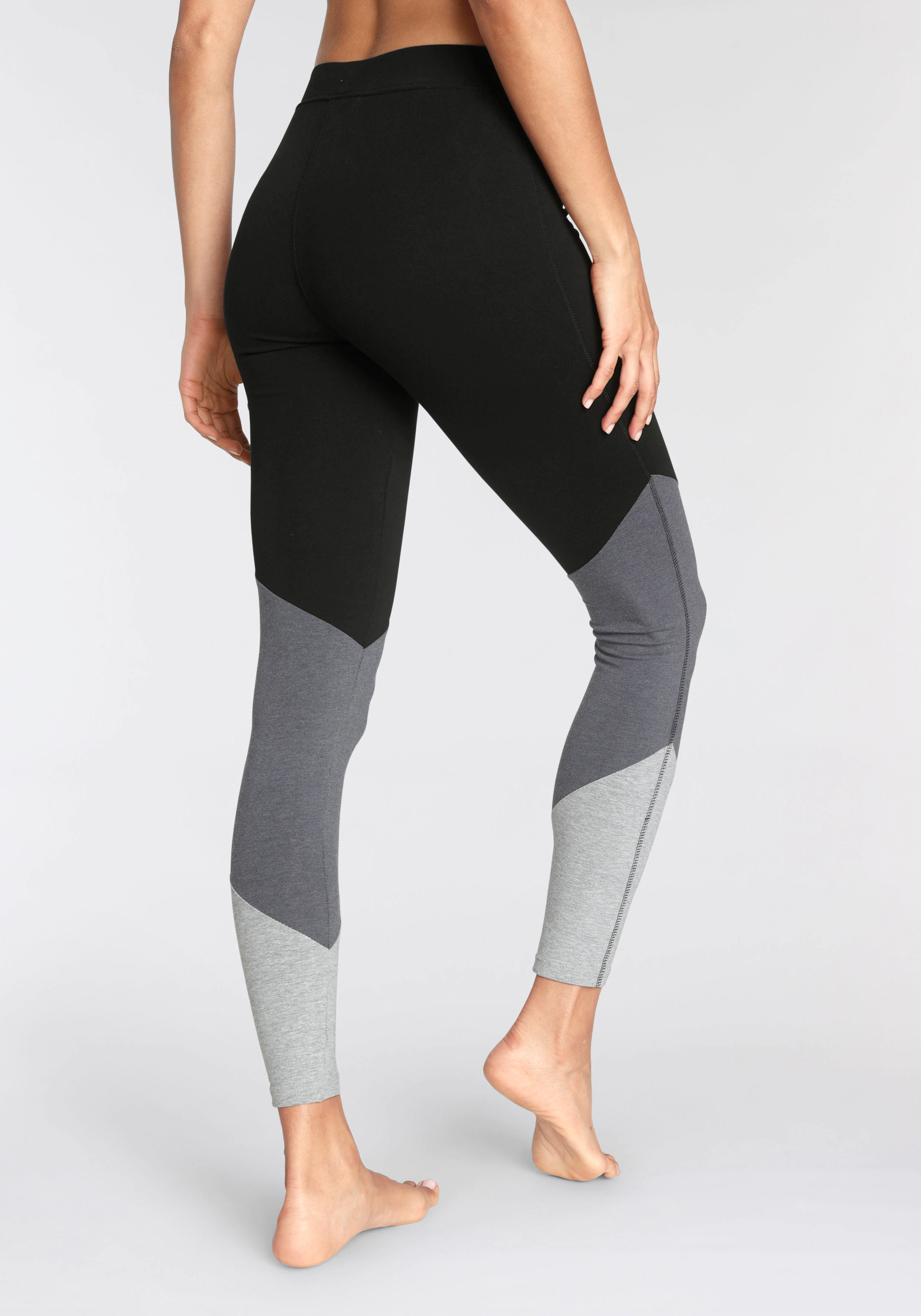 Bench. Leggings im sportiven Colorblockdesign günstig online kaufen