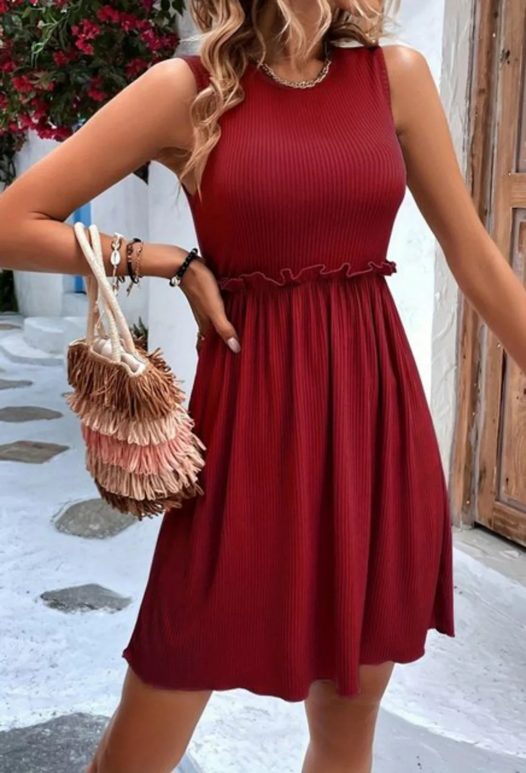 SEGUEN Sommerkleid Gestricktes Resort-Kleid mit Rüschen an der Taille (Ärme günstig online kaufen