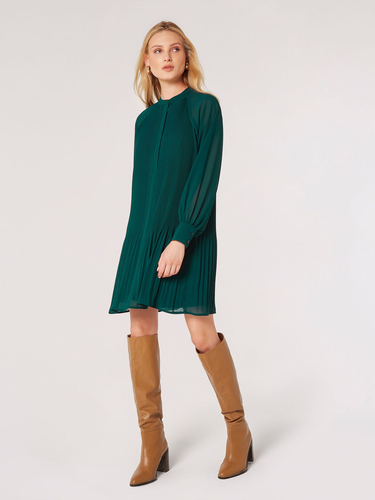 Apricot Chiffonkleid Plisseekleid, (1-tlg) mit halber günstig online kaufen