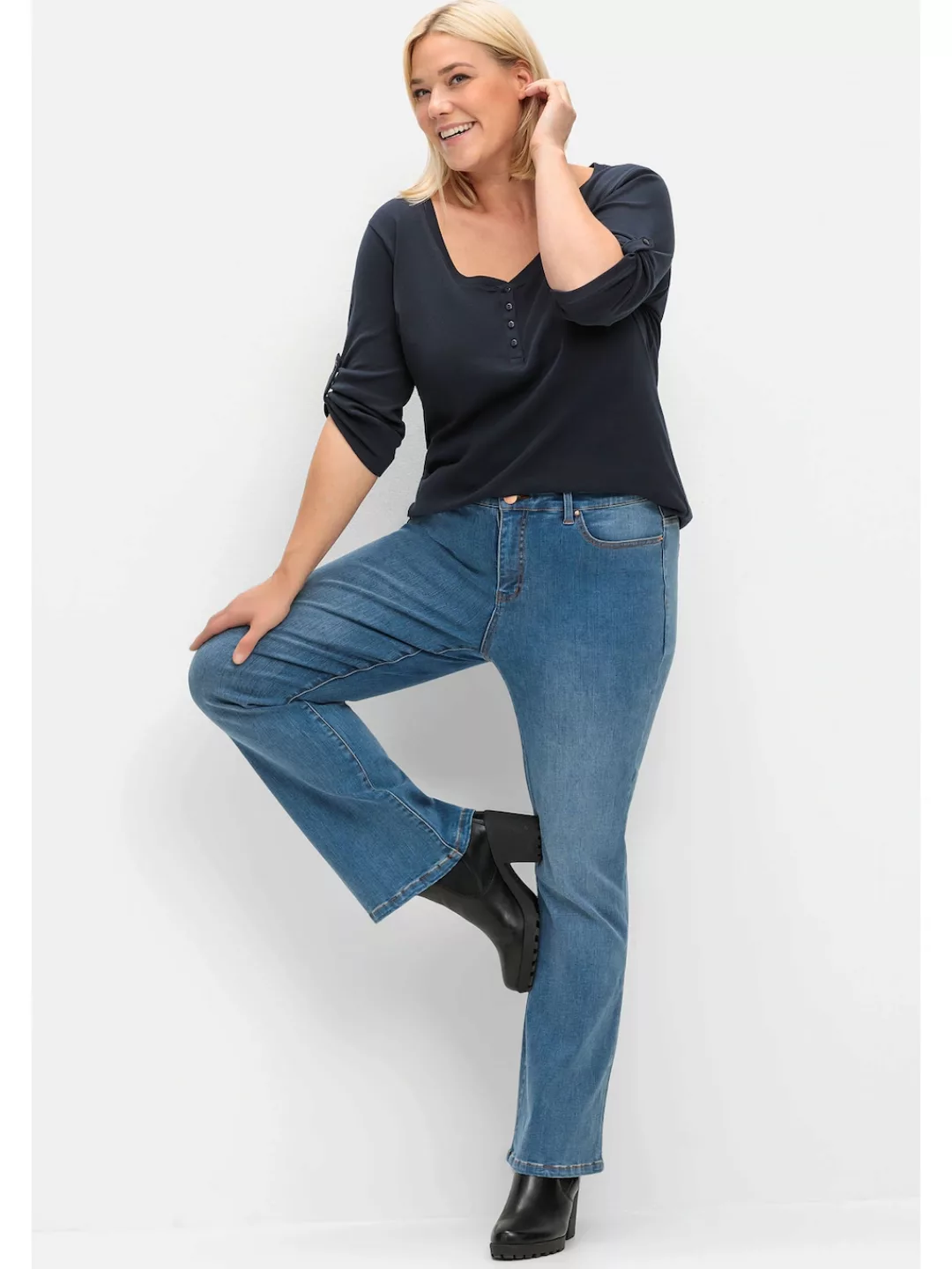 Sheego Bootcut-Jeans "Große Größen", mit Bodyforming-Effekt günstig online kaufen