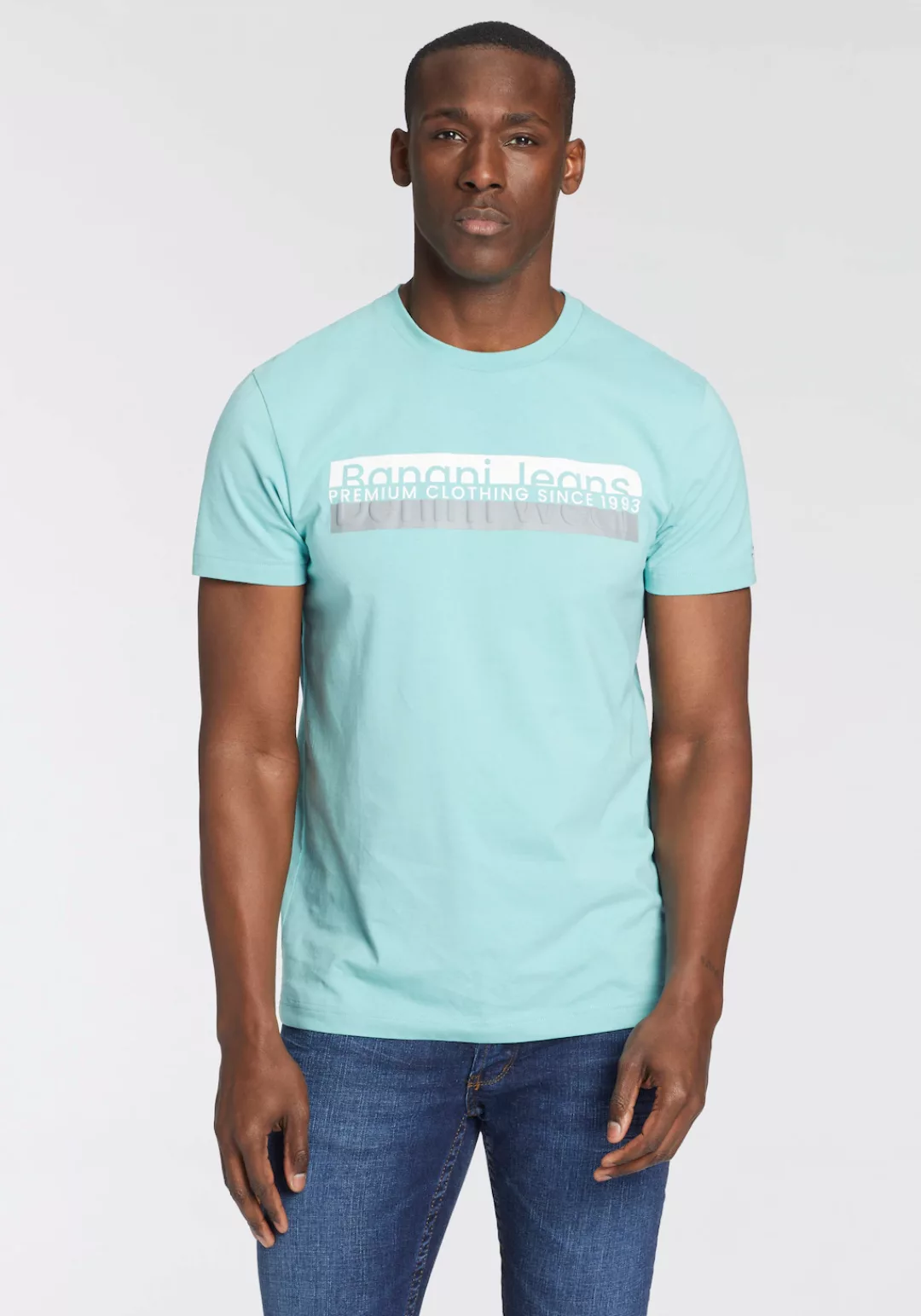 Bruno Banani T-Shirt mit modischem Frontprint günstig online kaufen