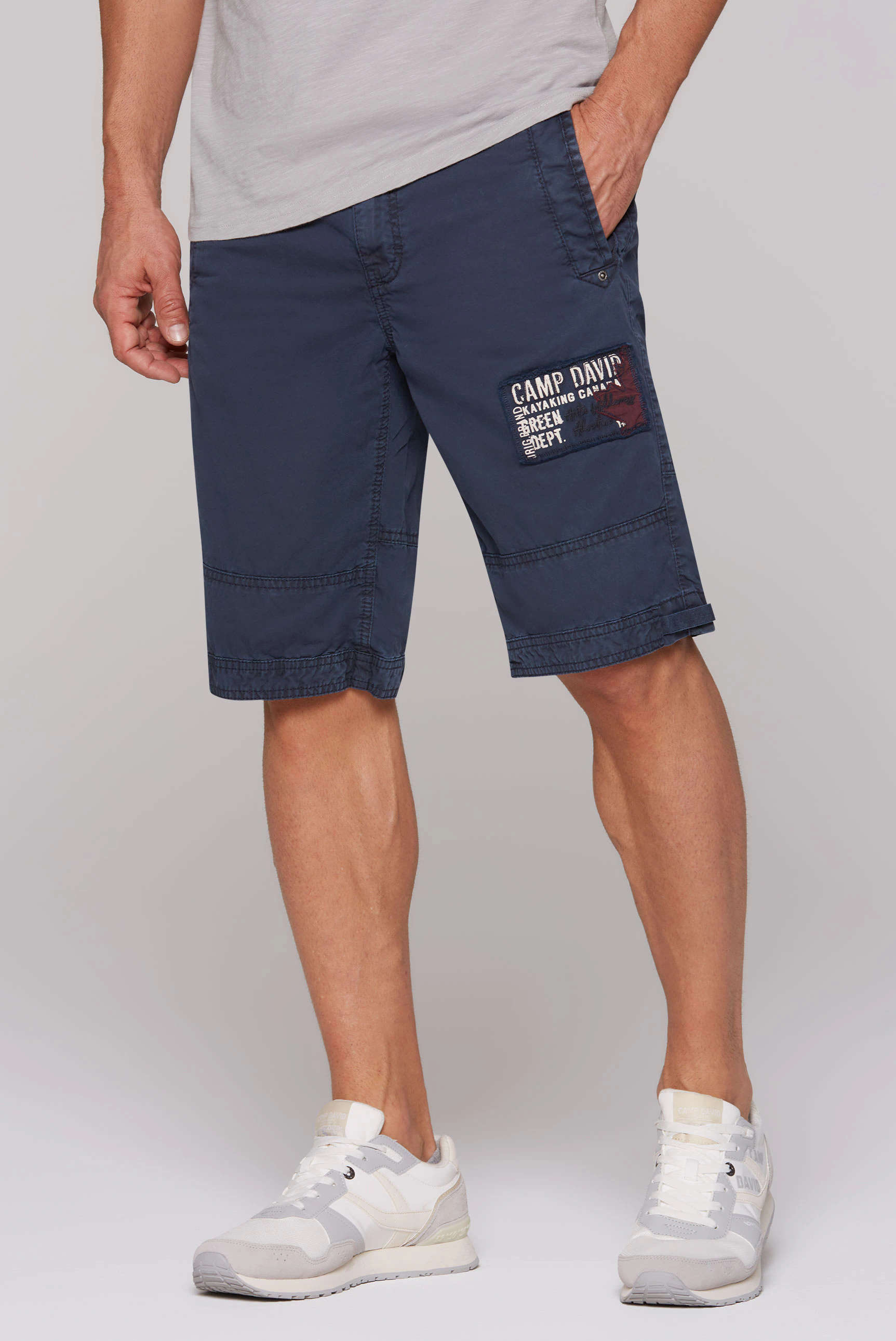 CAMP DAVID Bermudas, Sommerhose mit großem Logo-Aufnäher günstig online kaufen