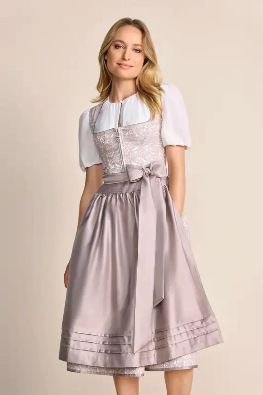 Dirndl Nava (70cm) günstig online kaufen