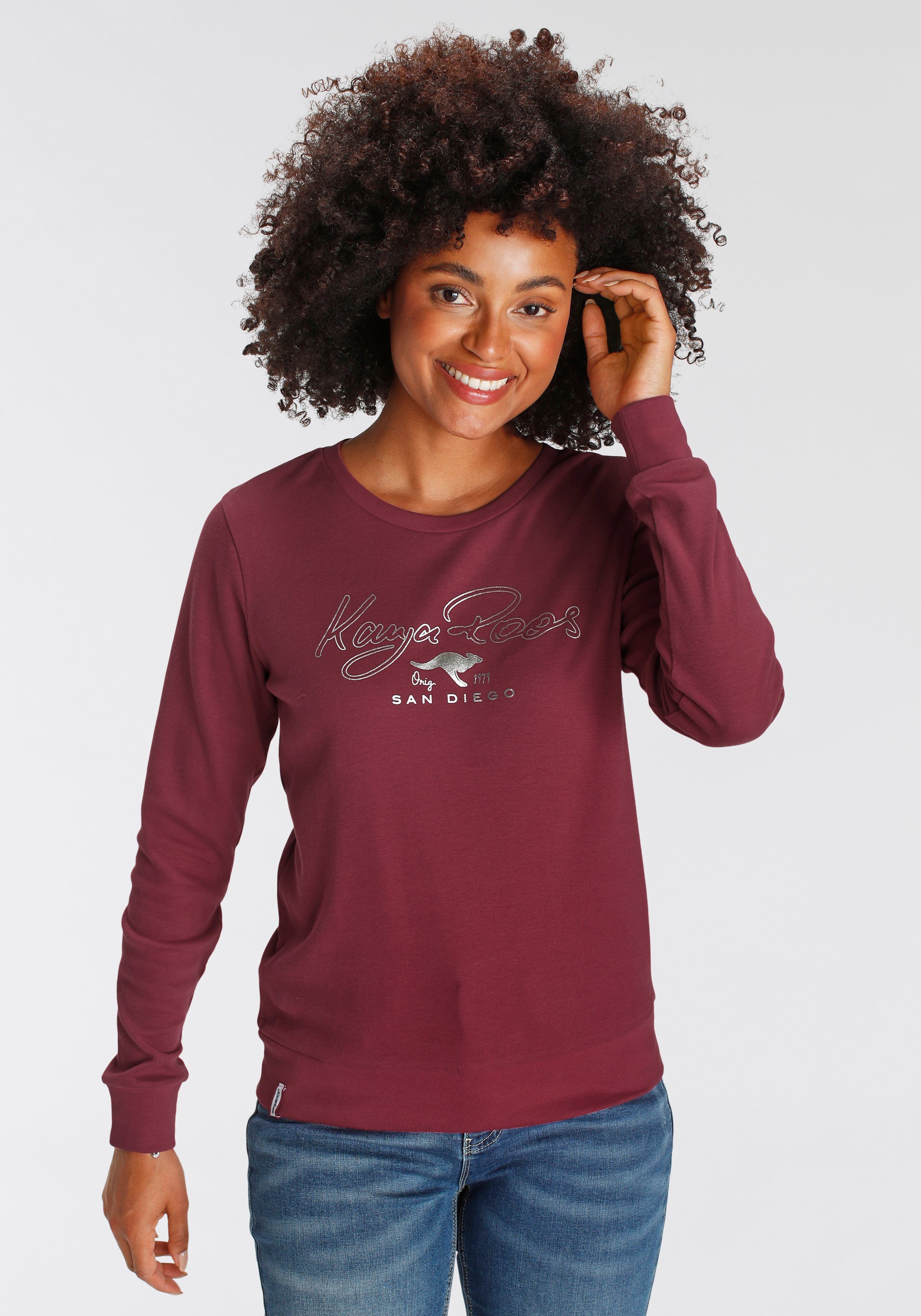 KangaROOS Sweatshirt Langarm, figurumspielende Passform günstig online kaufen