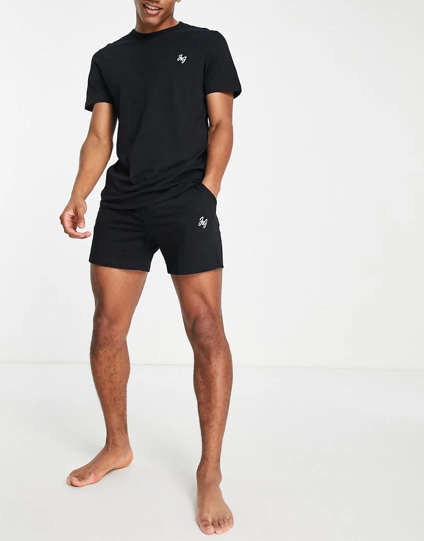 Jack & Jones – Lounge-Set, bestehend aus T-Shirt und Shorts in Schwarz günstig online kaufen