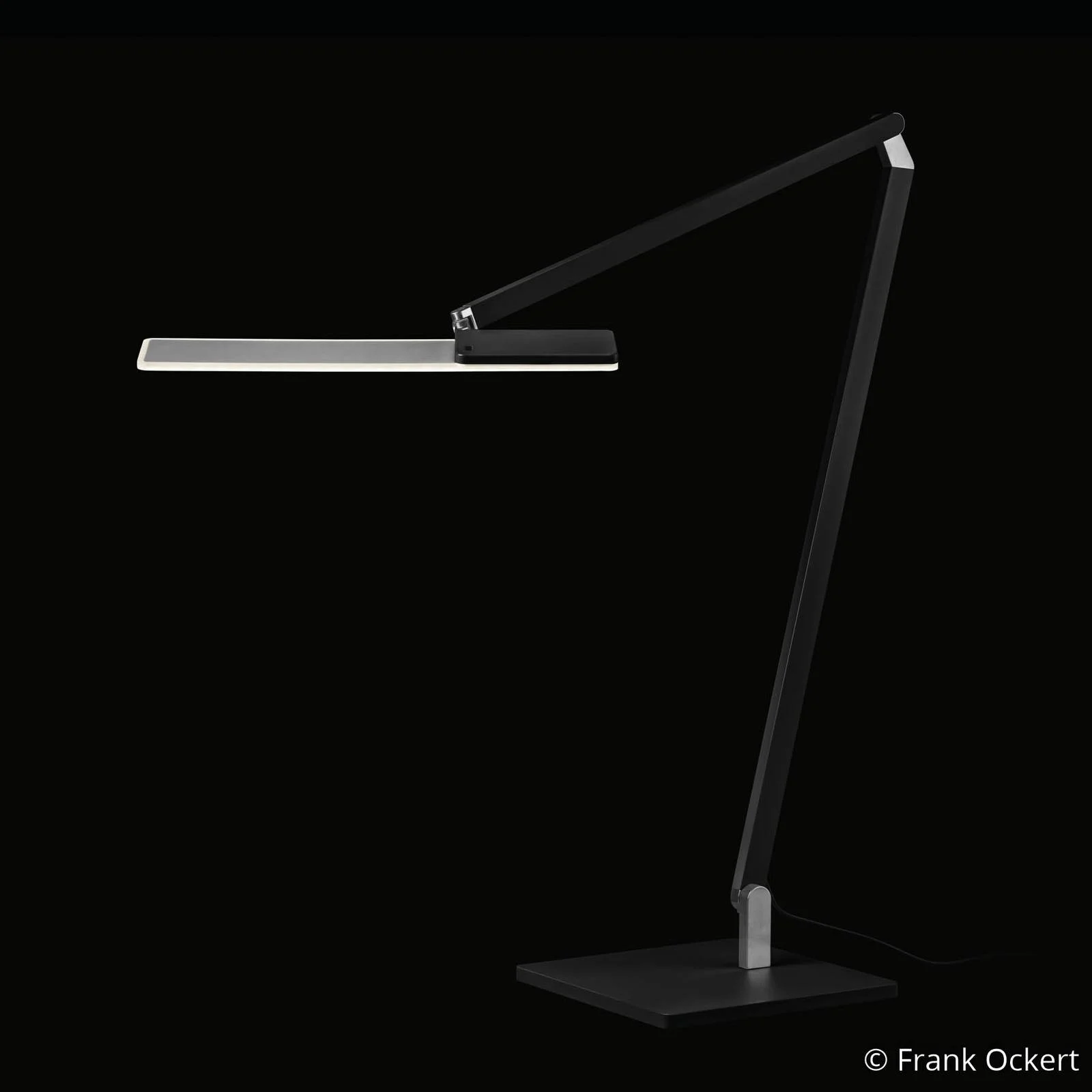 Nimbus Roxxane Office LED-Tischleuchte 940 schwarz günstig online kaufen