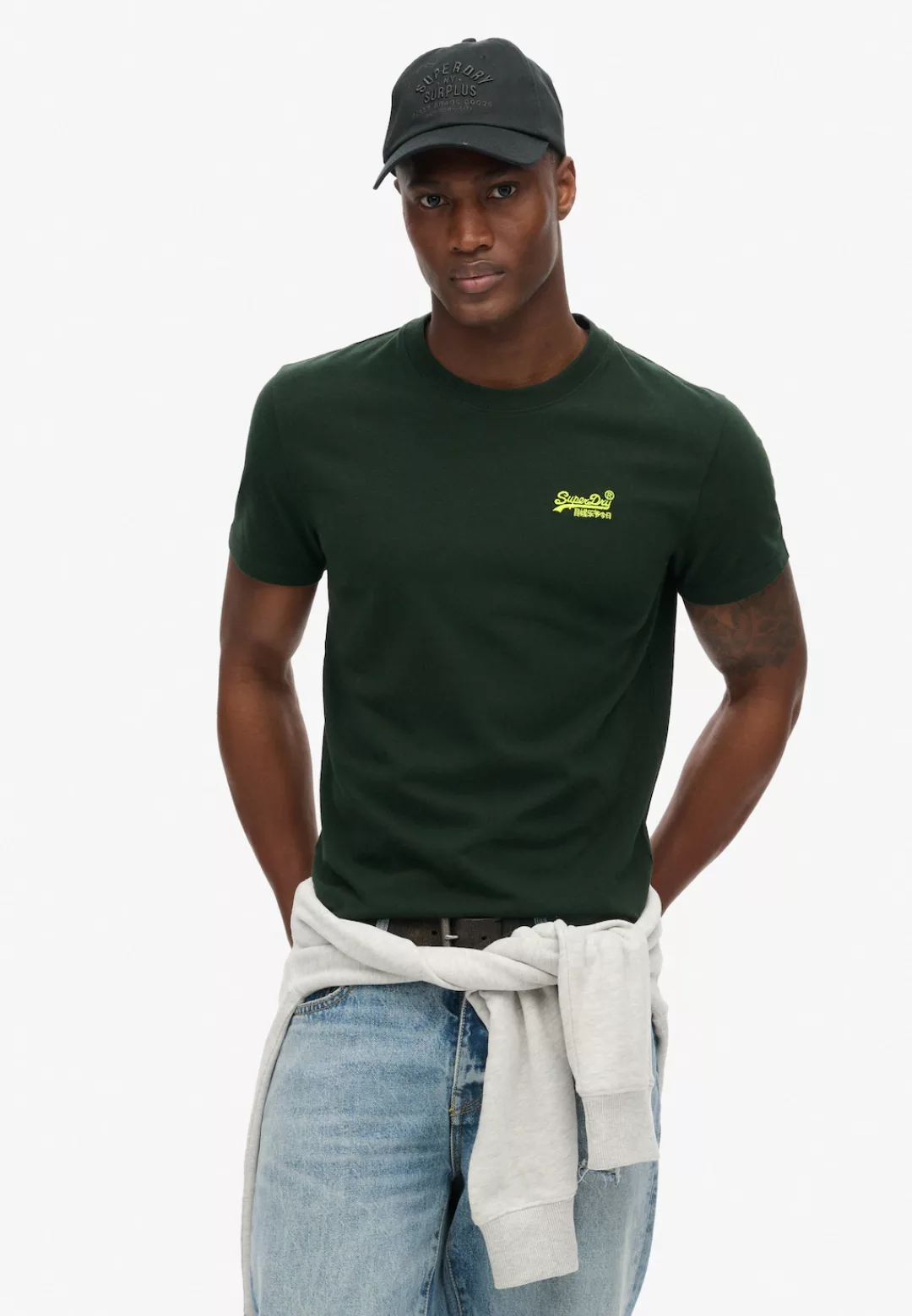 Superdry Rundhalsshirt "ESSENTIAL LOGO EMB TEE" günstig online kaufen