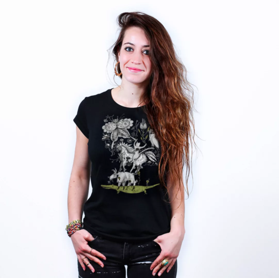Crocodile In a Wonderland - Printshirt Frauen Aus Biobaumwolle günstig online kaufen