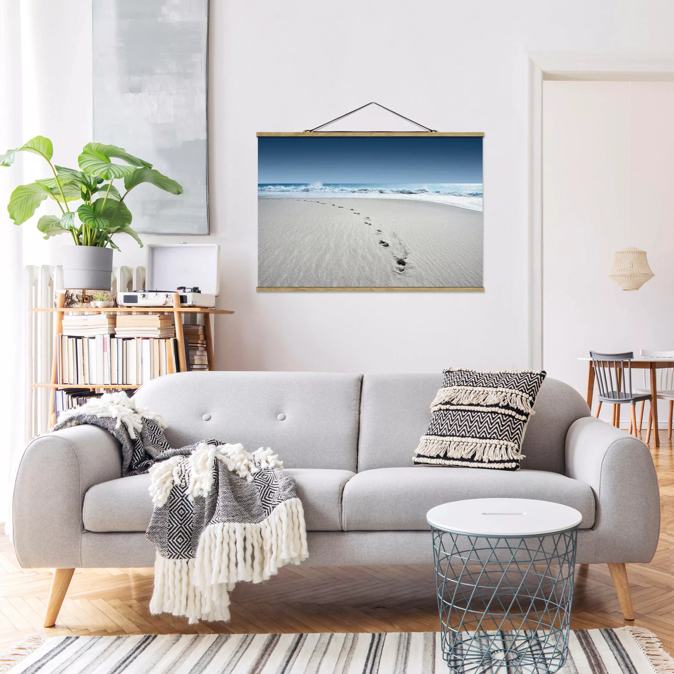 Stoffbild Strand mit Posterleisten - Querformat Spuren im Sand günstig online kaufen