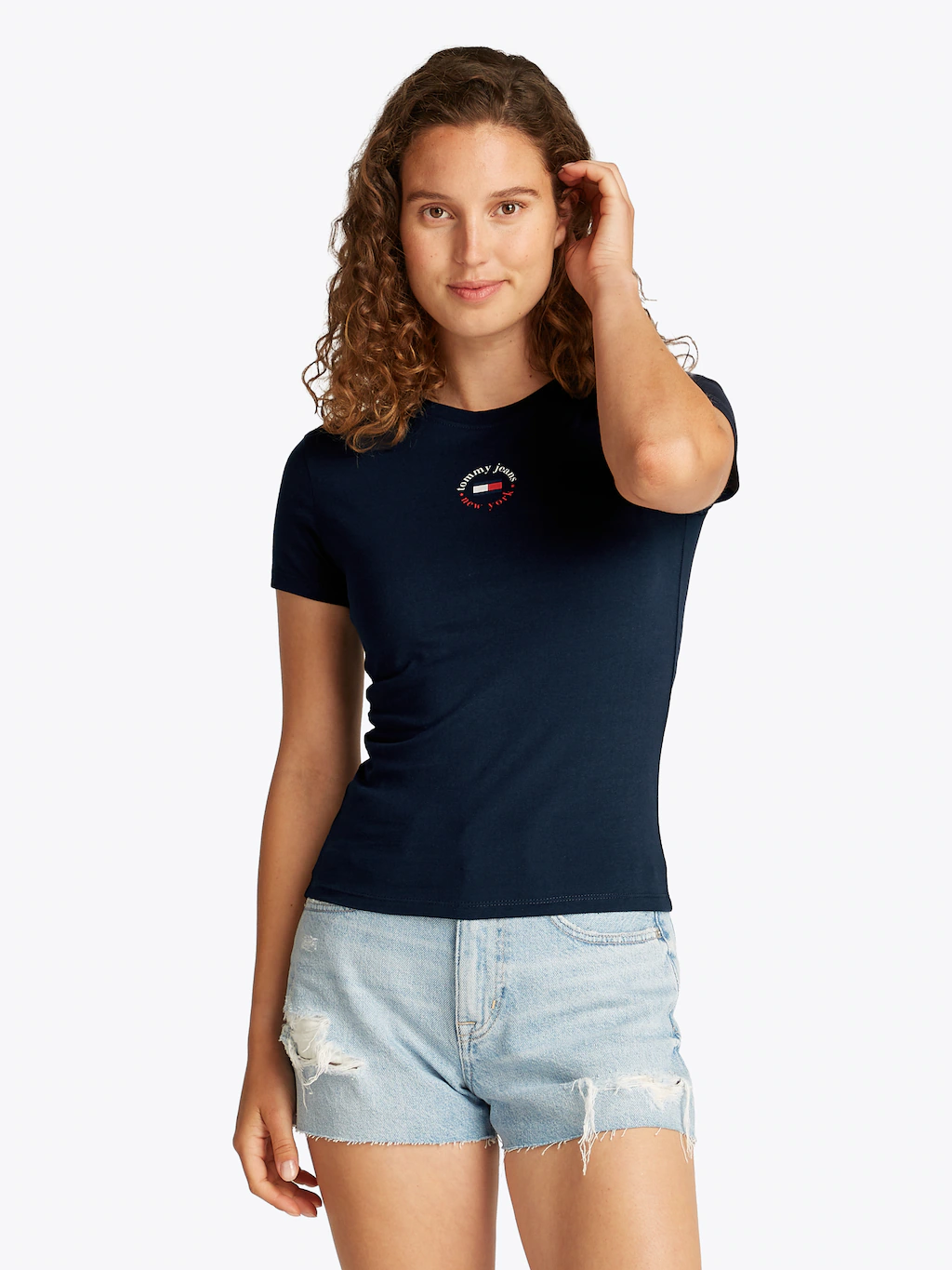 Tommy Jeans T-Shirt "TJW SLIM ESSENTIAL LOGO 2 TEE", mit Logoschriftzug günstig online kaufen