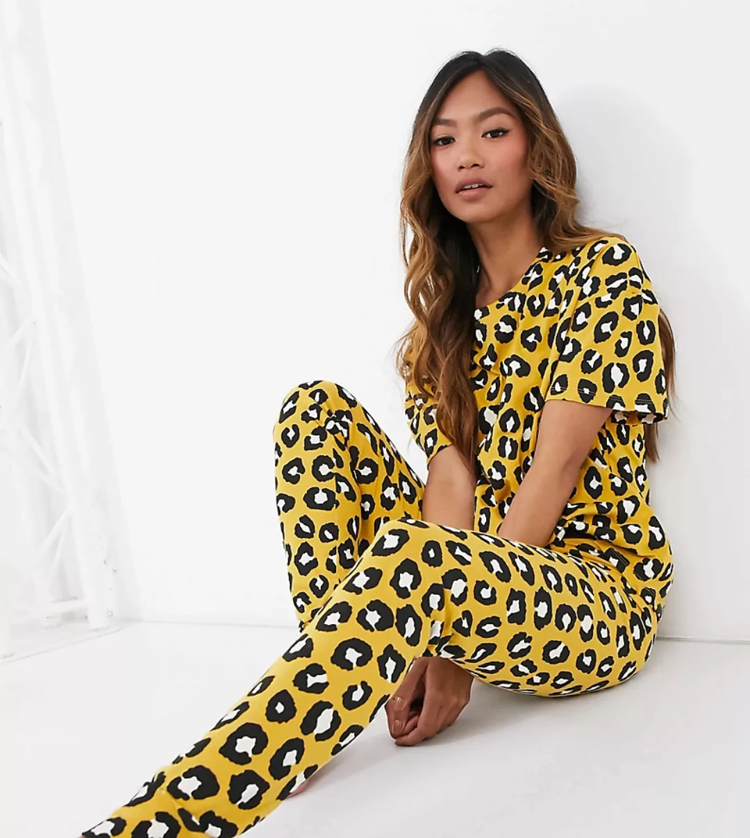 Lindex – Exclusive – T-Shirt mit Leopardenmuster und naturfarbene Leggings günstig online kaufen