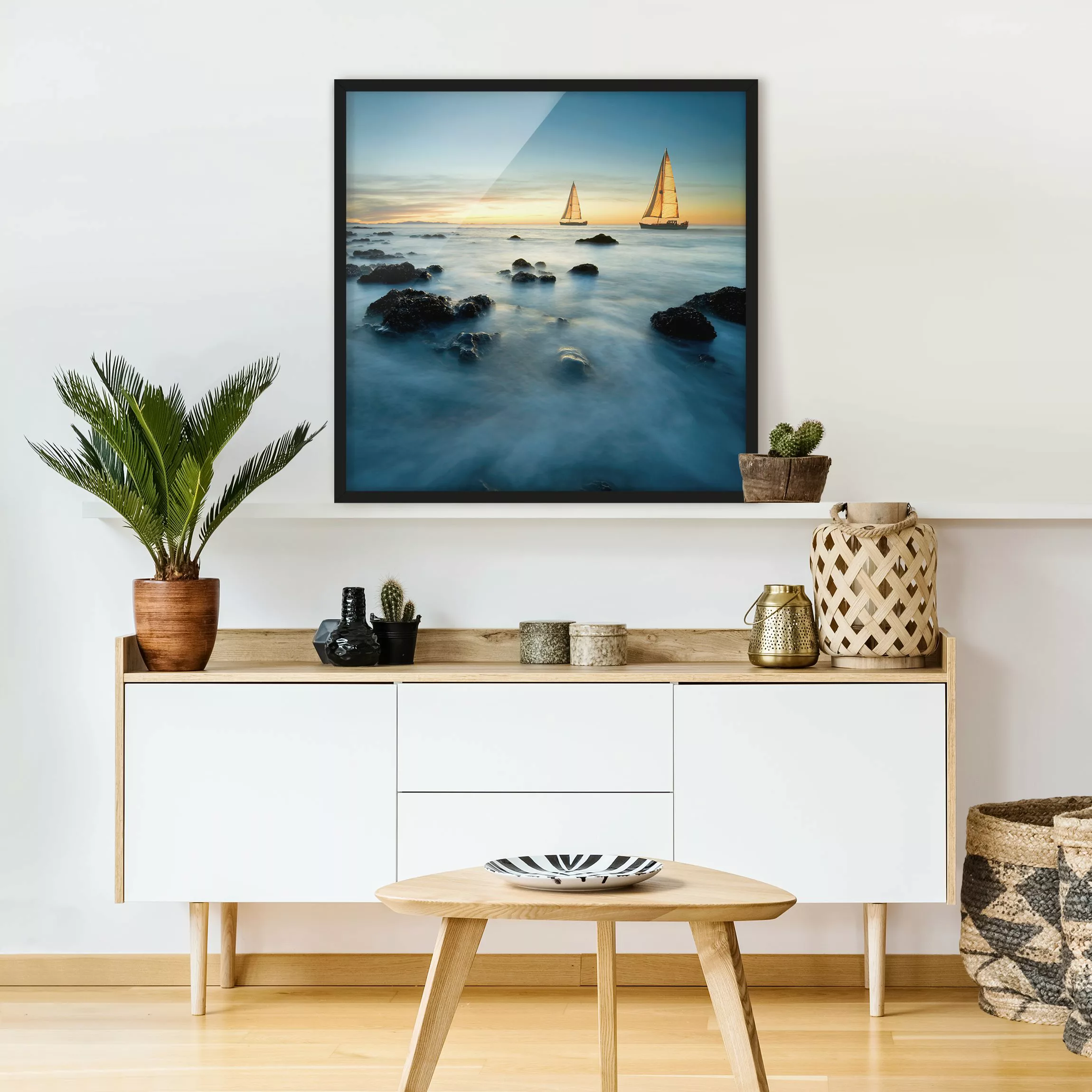 Bild mit Rahmen Strand - Quadrat Segelschiffe im Ozean günstig online kaufen