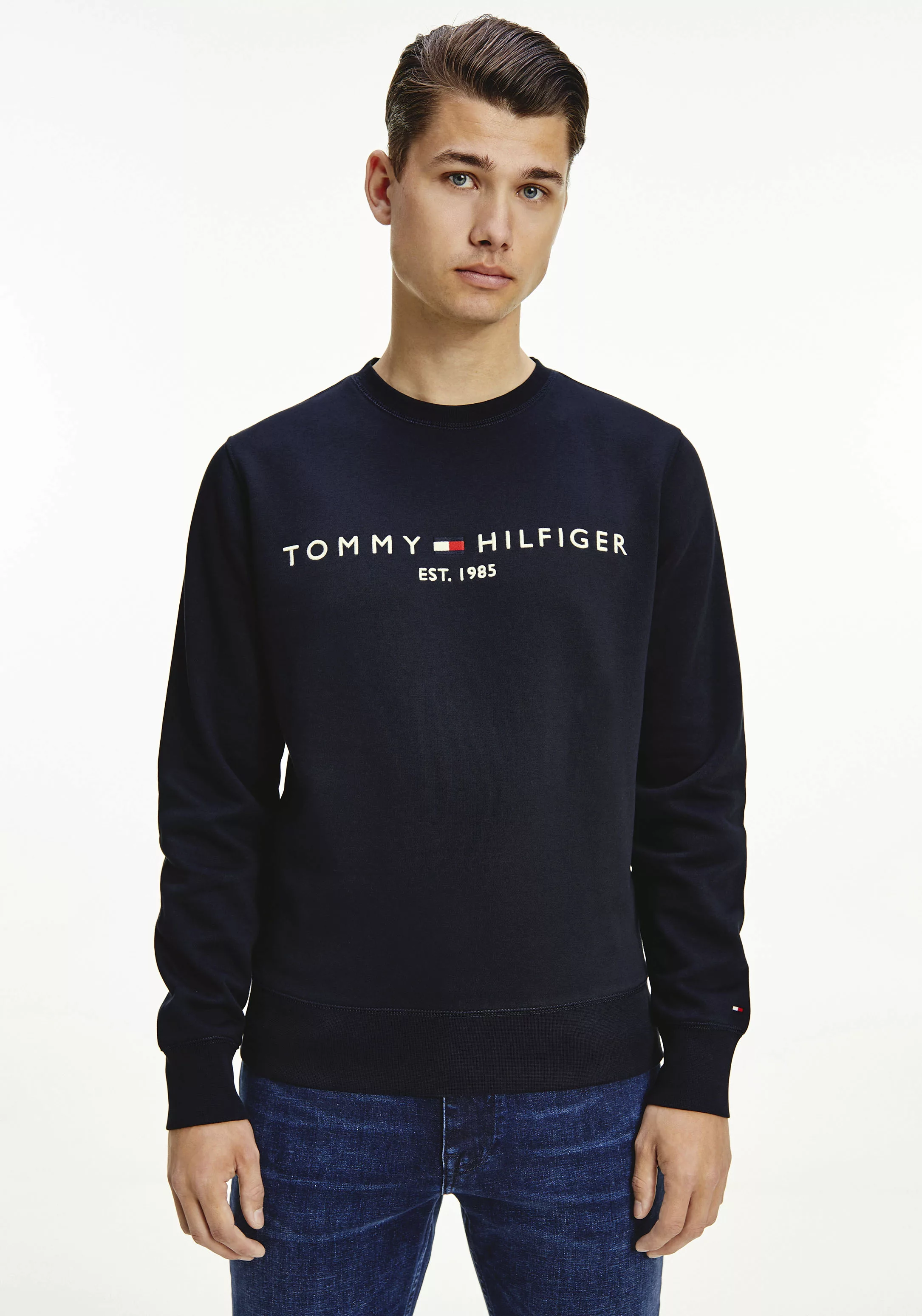 Tommy Hilfiger Sweatshirt TOMMY LOGO SWEATSHIRT mit klassischem Rundhalsaus günstig online kaufen