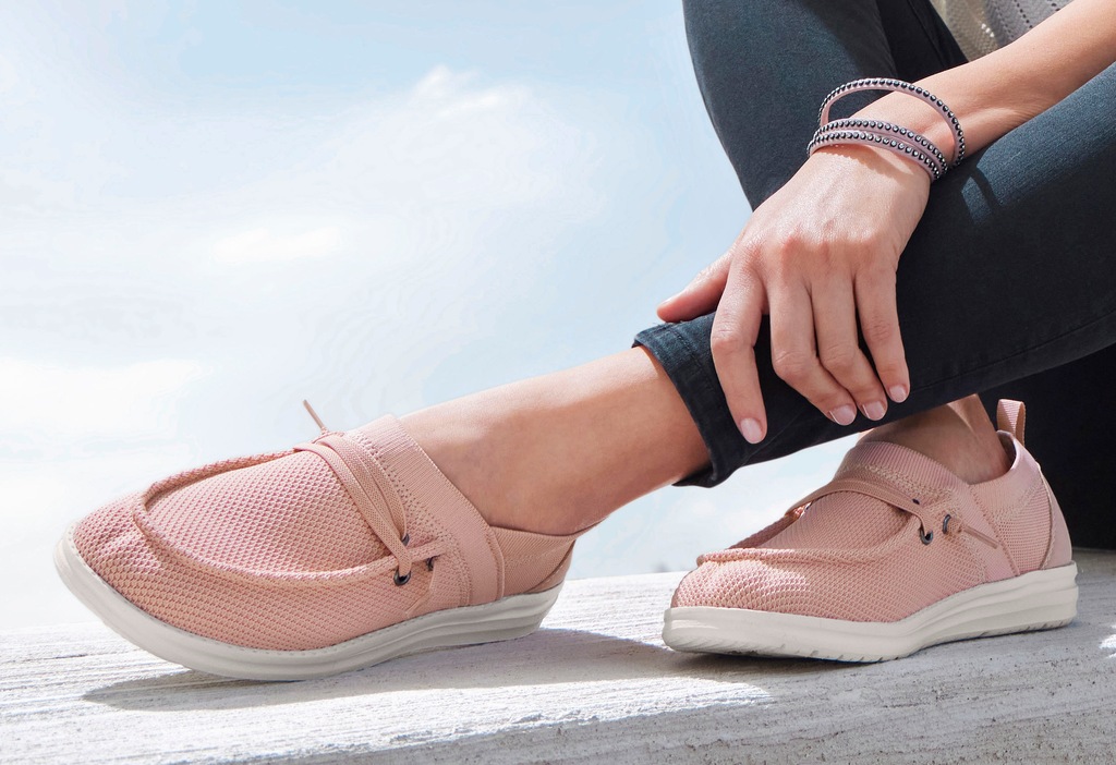 Vivance Sneaker "Freizeitschuh, Halbschuh,", in Mesh-Optik zum Reinschlüpfe günstig online kaufen