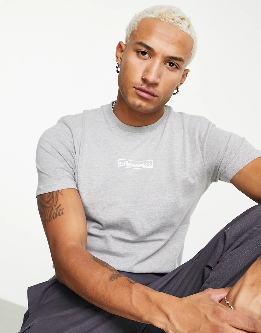 ellesse – T-Shirt in Grau mit Logo günstig online kaufen
