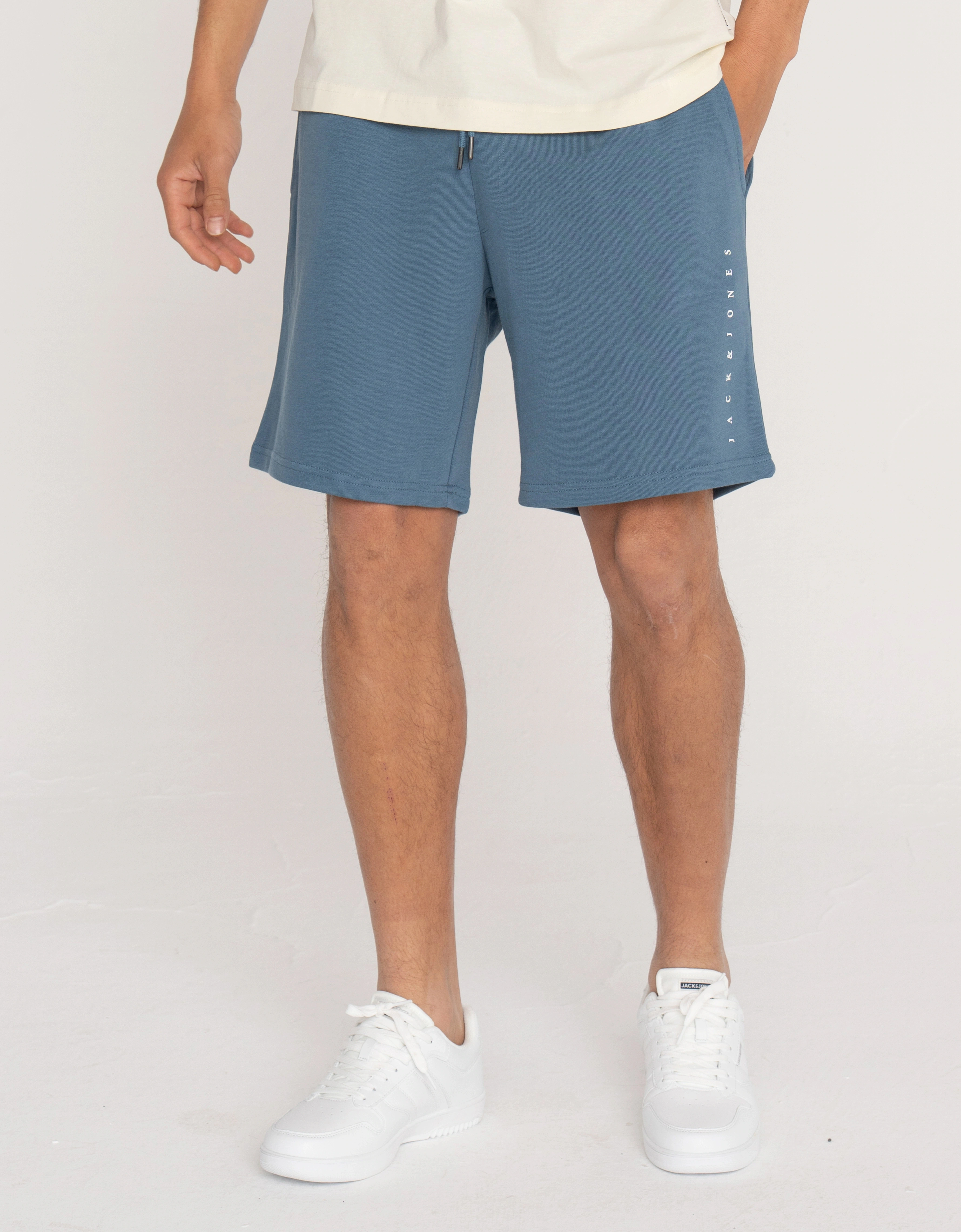 Jack & Jones Shorts "JPSTGORDON STAR JJ SWEAT SHORTS SRT SN", mit Logo Schr günstig online kaufen