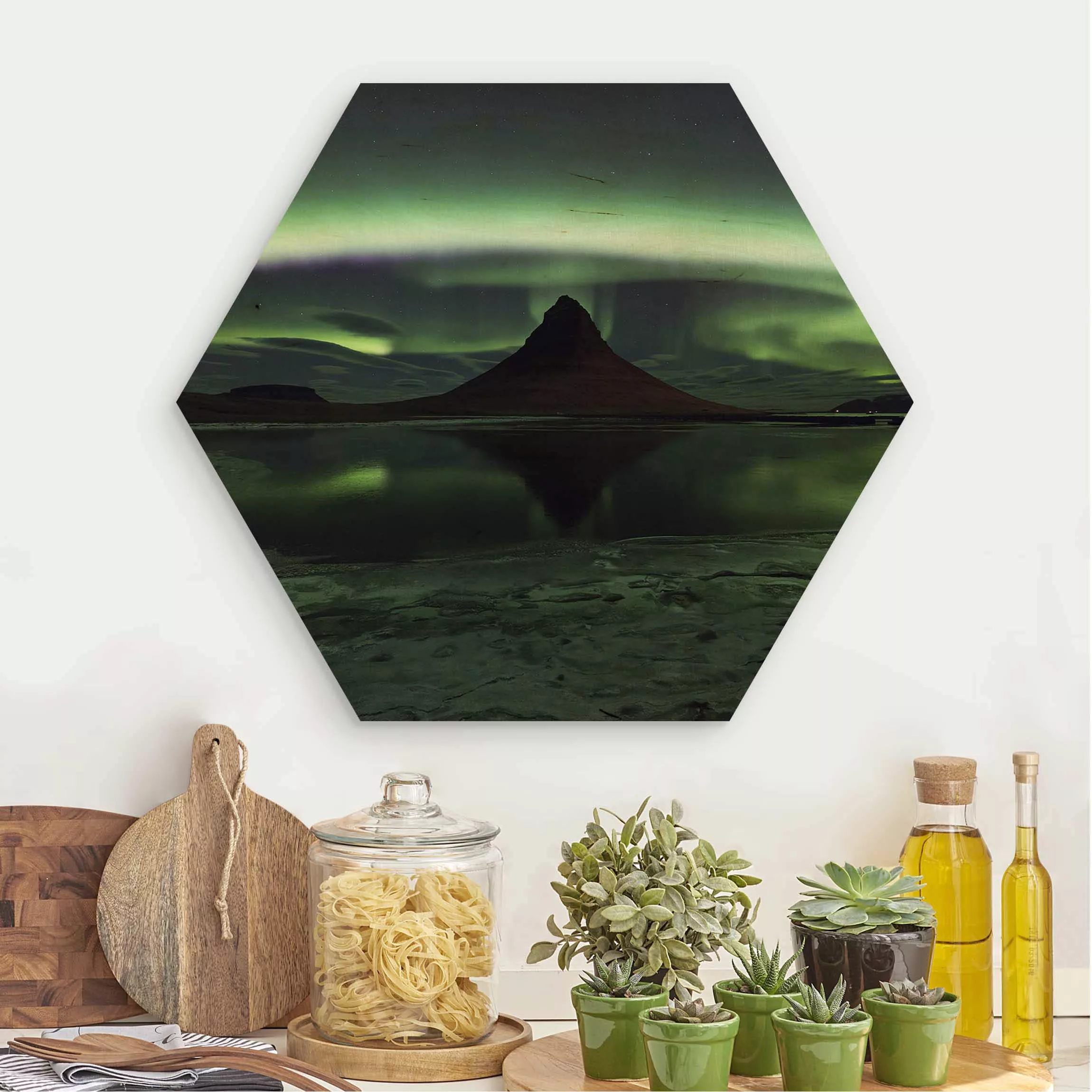 Hexagon-Holzbild Natur & Landschaft Polarlicht in Island günstig online kaufen
