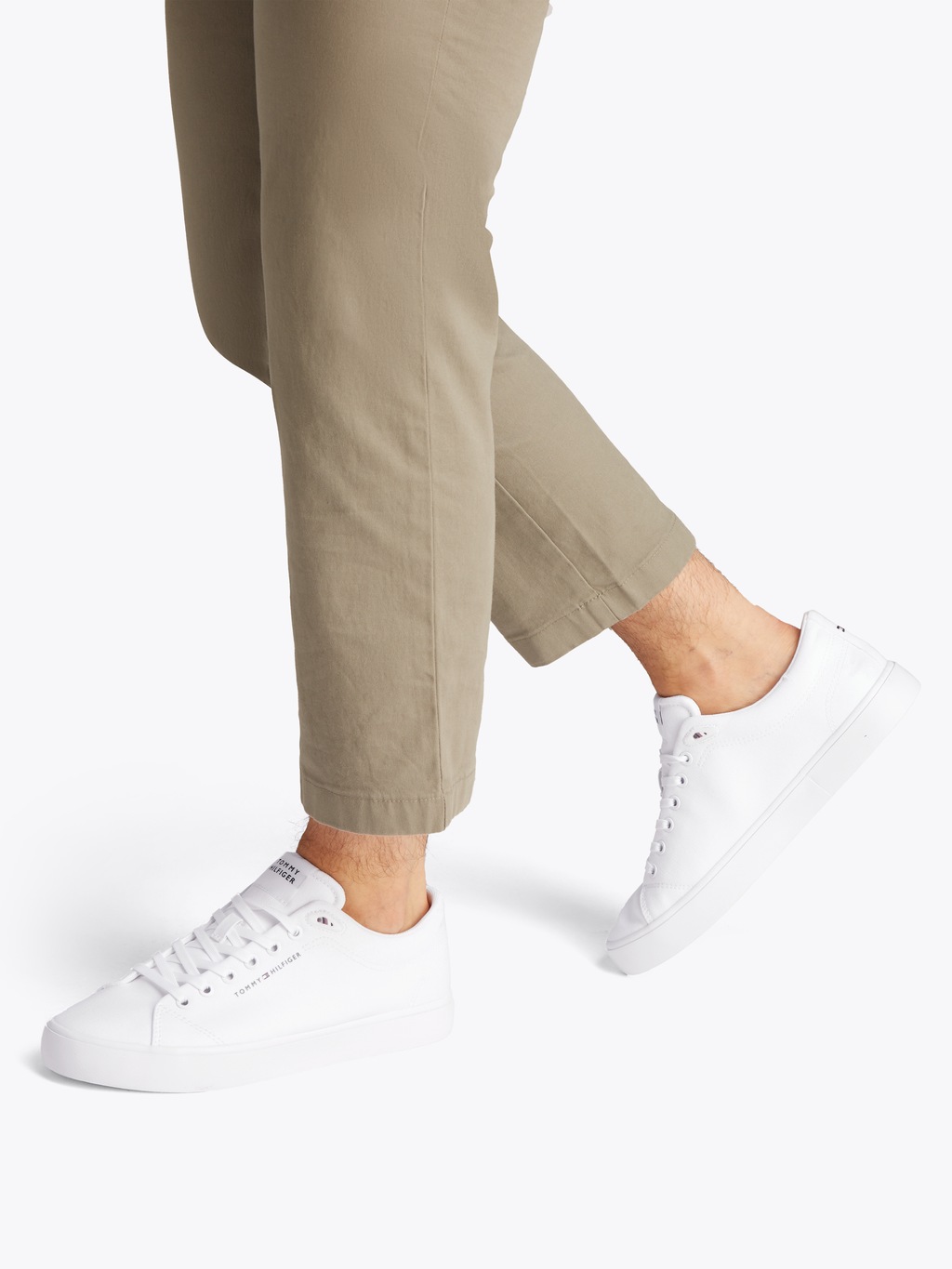 Tommy Hilfiger Sneaker "TH HI VULC LOW CORE CANVAS", Freizeitschuh, Halbsch günstig online kaufen