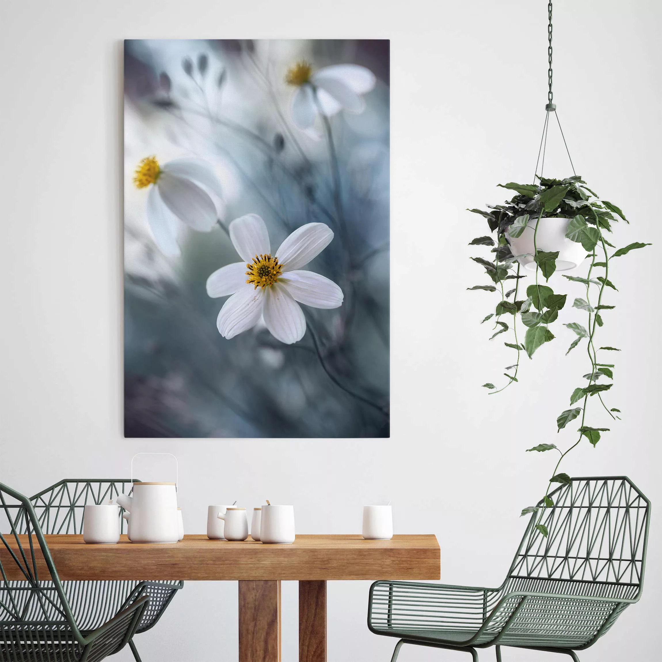 Leinwandbild Blumen - Hochformat Kosmeen in Pastell günstig online kaufen