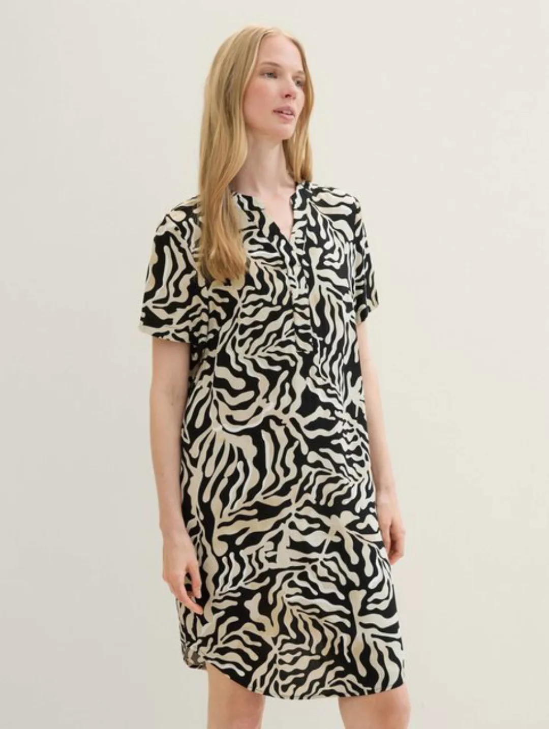 TOM TAILOR Jerseykleid Gemustertes Kleid aus Viskose günstig online kaufen