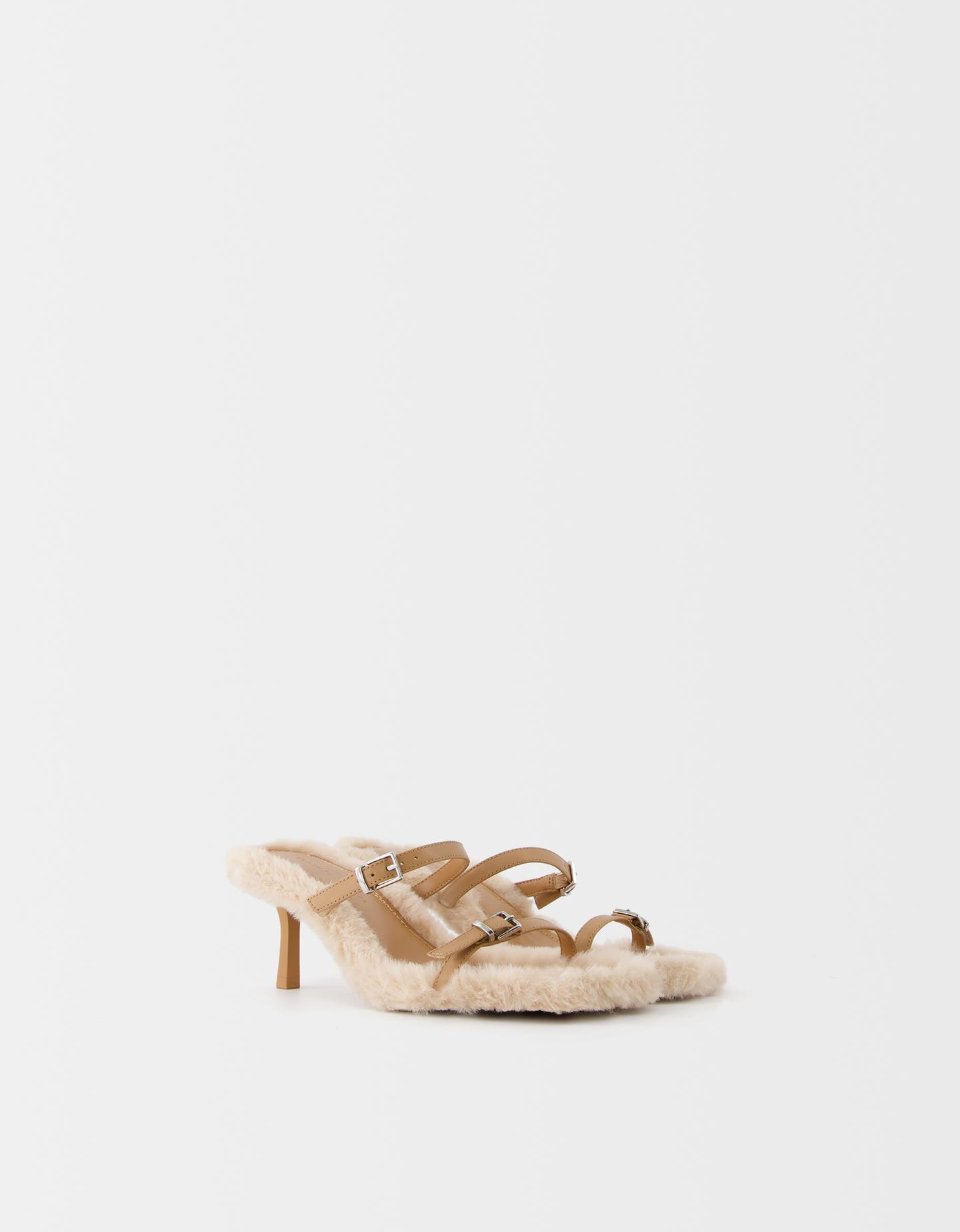 Bershka Absatzsandalen Im Mules-Stil Mit Kunstfell Damen 39 Camel günstig online kaufen