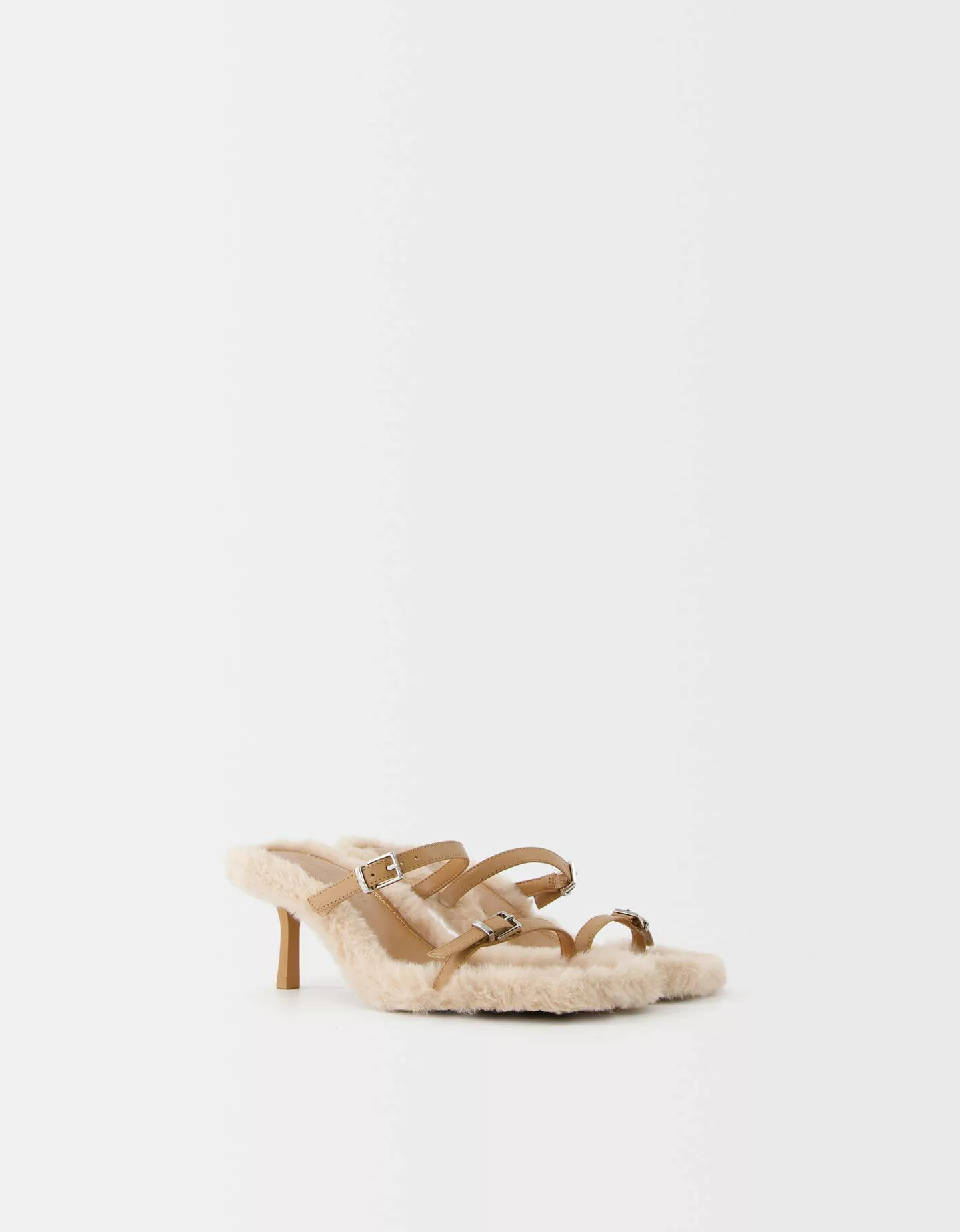 Bershka Absatzsandalen Im Mules-Stil Mit Kunstfell Damen 35 Camel günstig online kaufen