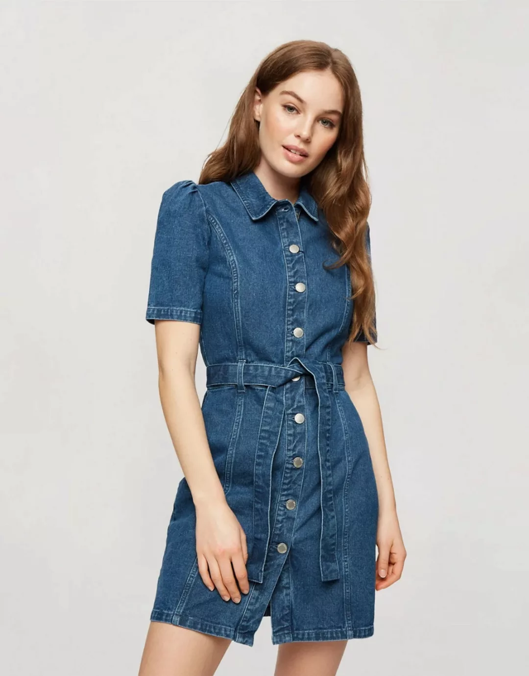 Miss Selfridge – Hemdkleid aus Denim in mittlerer Waschung-Blau günstig online kaufen