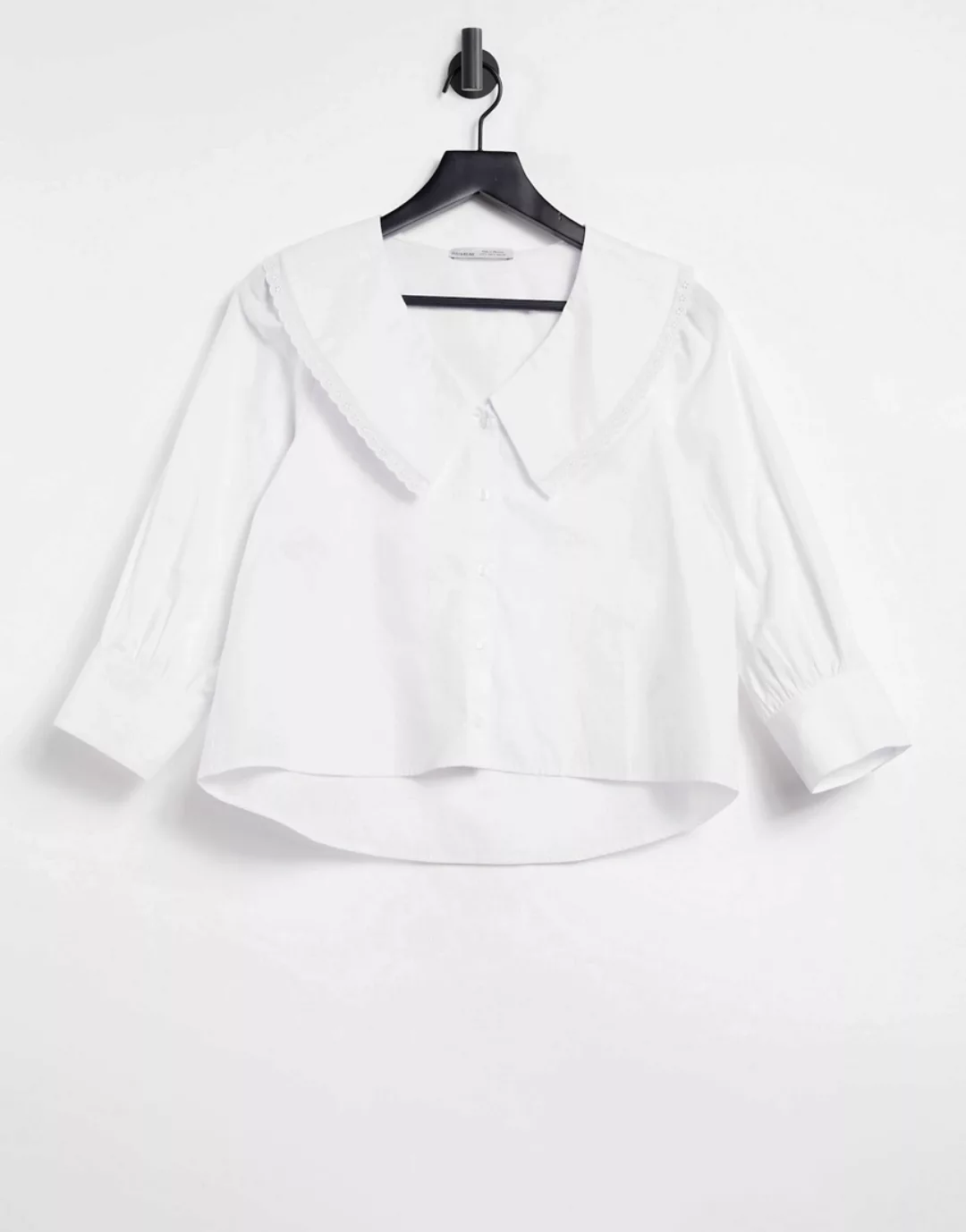 Pull&Bear – Bluse in Weiß mit Kragendetail günstig online kaufen