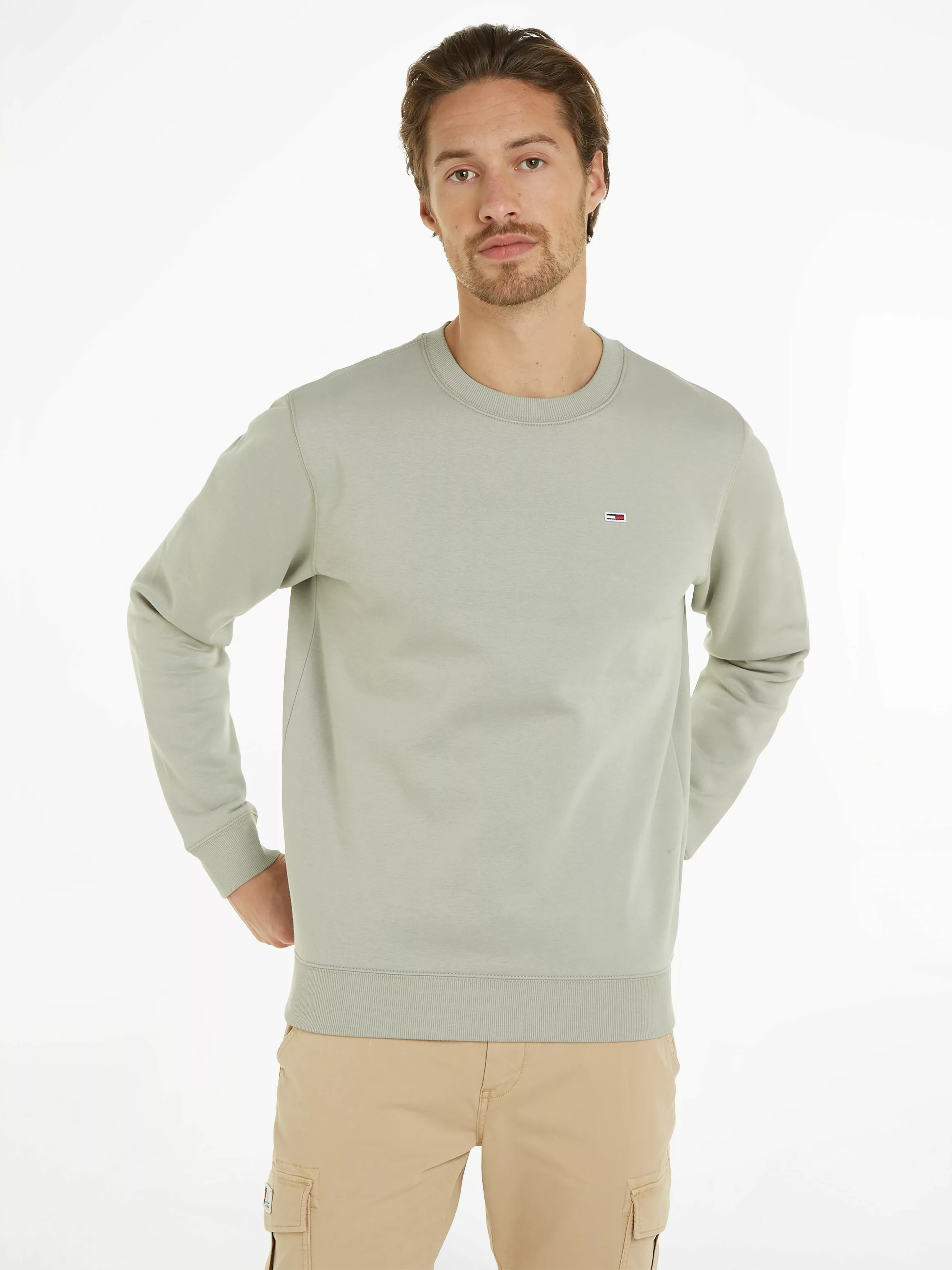Tommy Jeans Sweatshirt "TJM REGULAR FLEECE C NECK", mit Markenlogo auf der günstig online kaufen