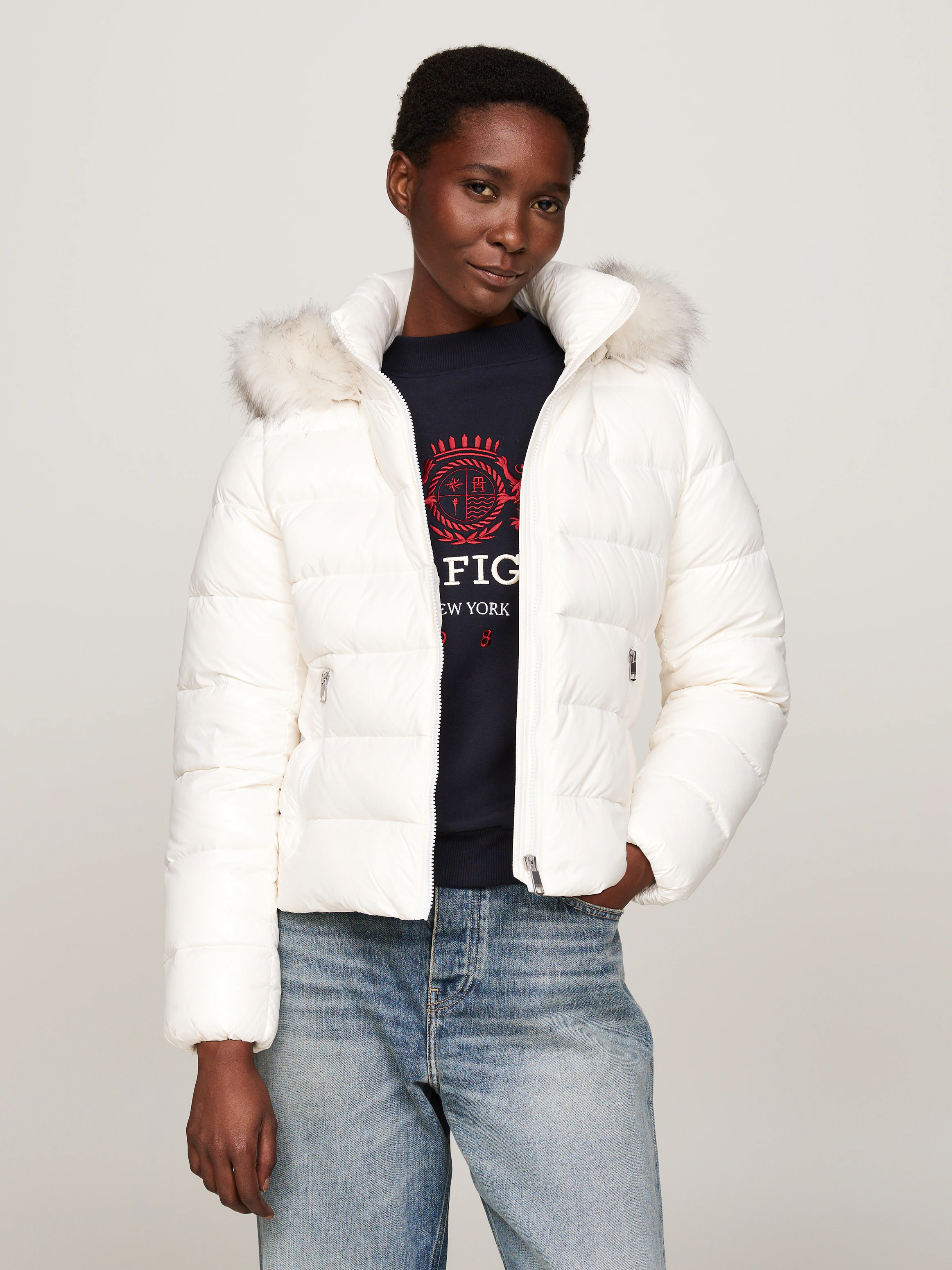 Tommy Hilfiger Steppjacke, mit Kapuze, mit Logoprägung günstig online kaufen