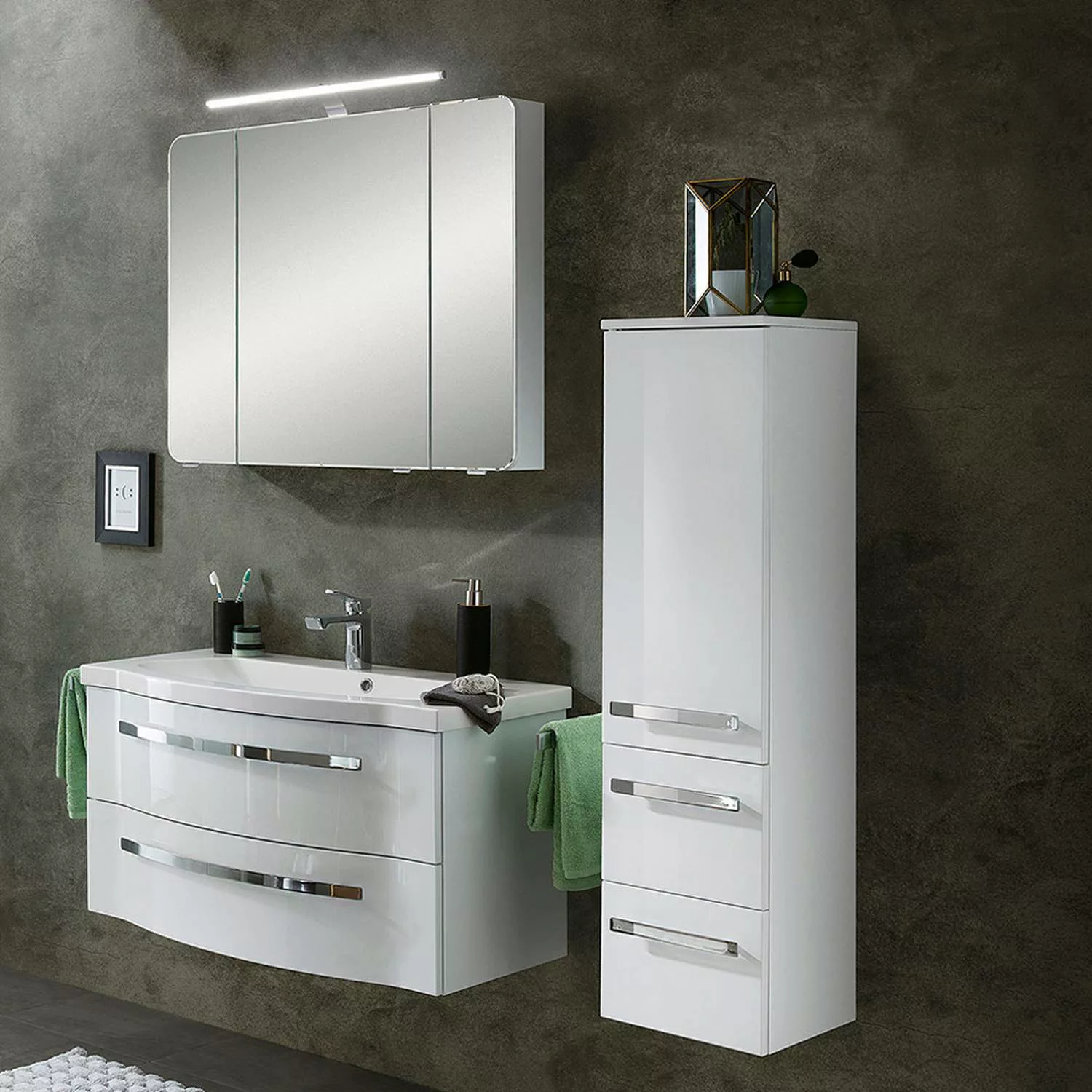 Badmöbelset FES-4005-66 Badezimmer-Set, Spiegelschrank mit Steckdose und LE günstig online kaufen