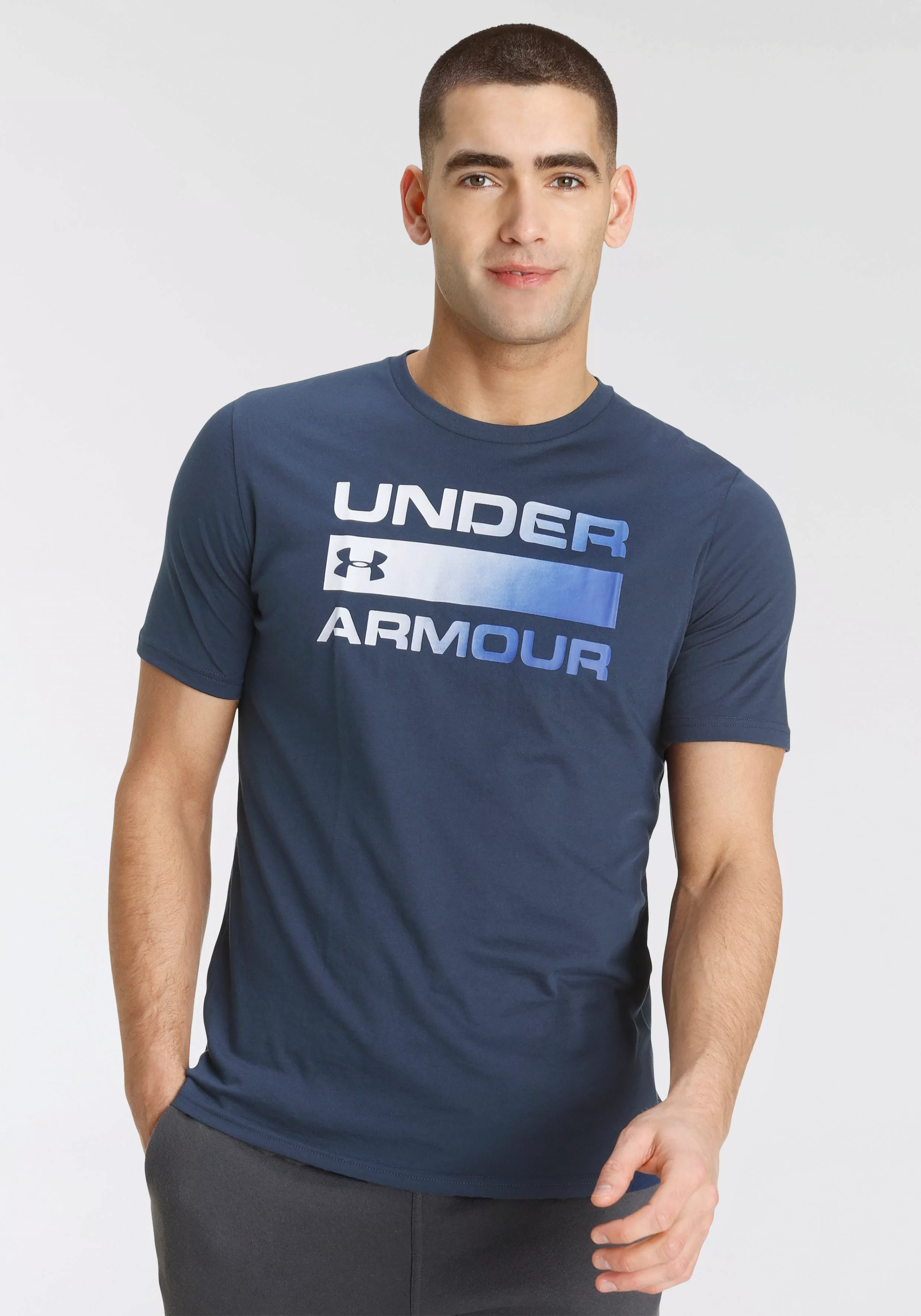 Under Armour® T-Shirt HeatGear Armour Enganliegendes Kurzarm-Oberteil günstig online kaufen