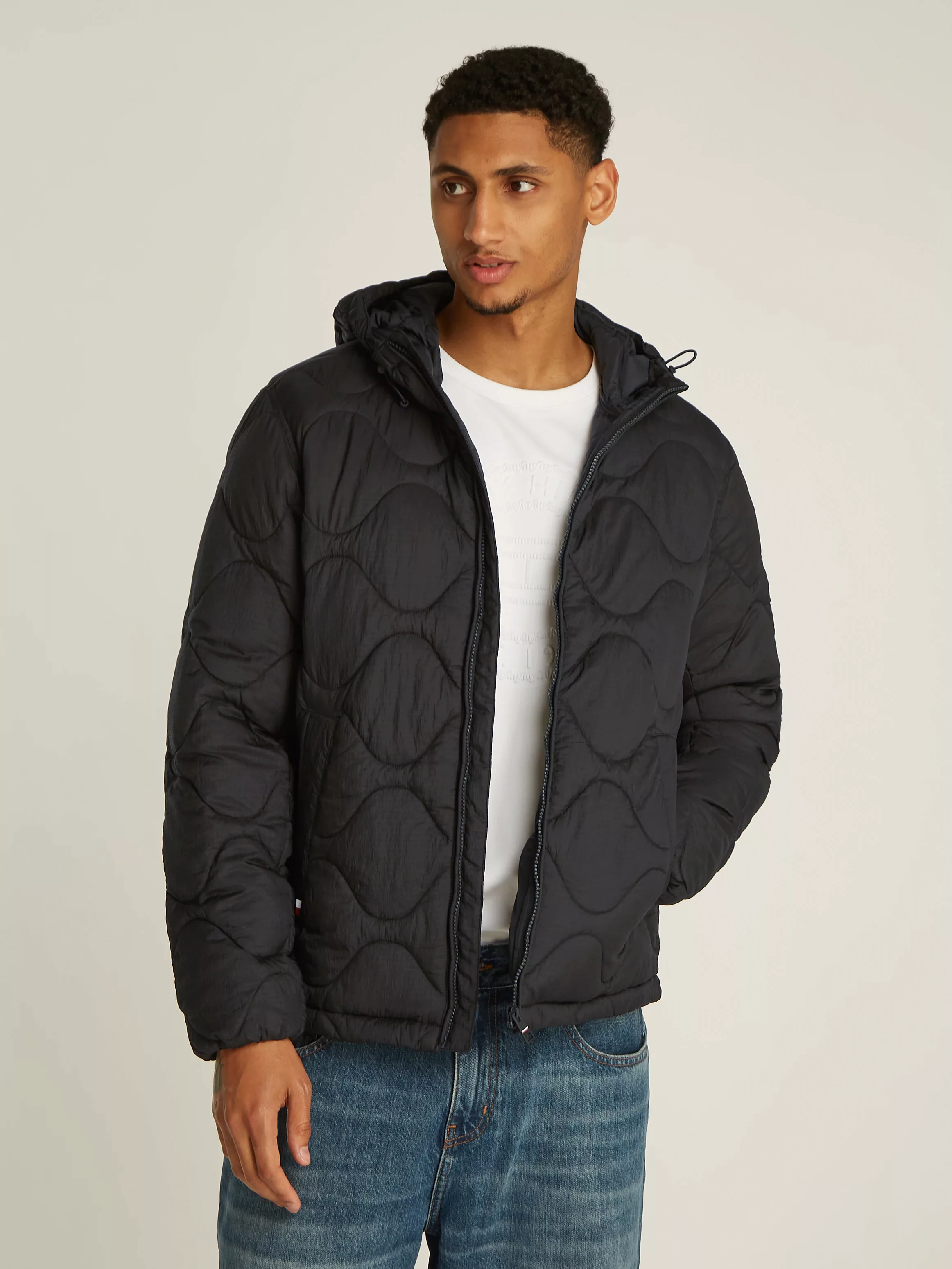 Tommy Hilfiger Steppjacke "ONION QUILTED HOODED JACKET", Mit Zwiebelsteppun günstig online kaufen