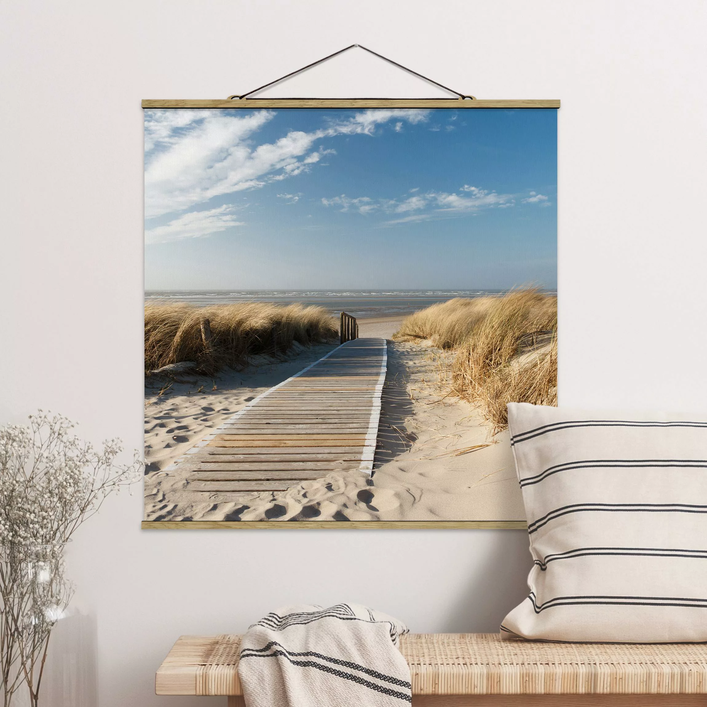 Stoffbild Strand mit Posterleisten - Quadrat Ostsee Strand günstig online kaufen