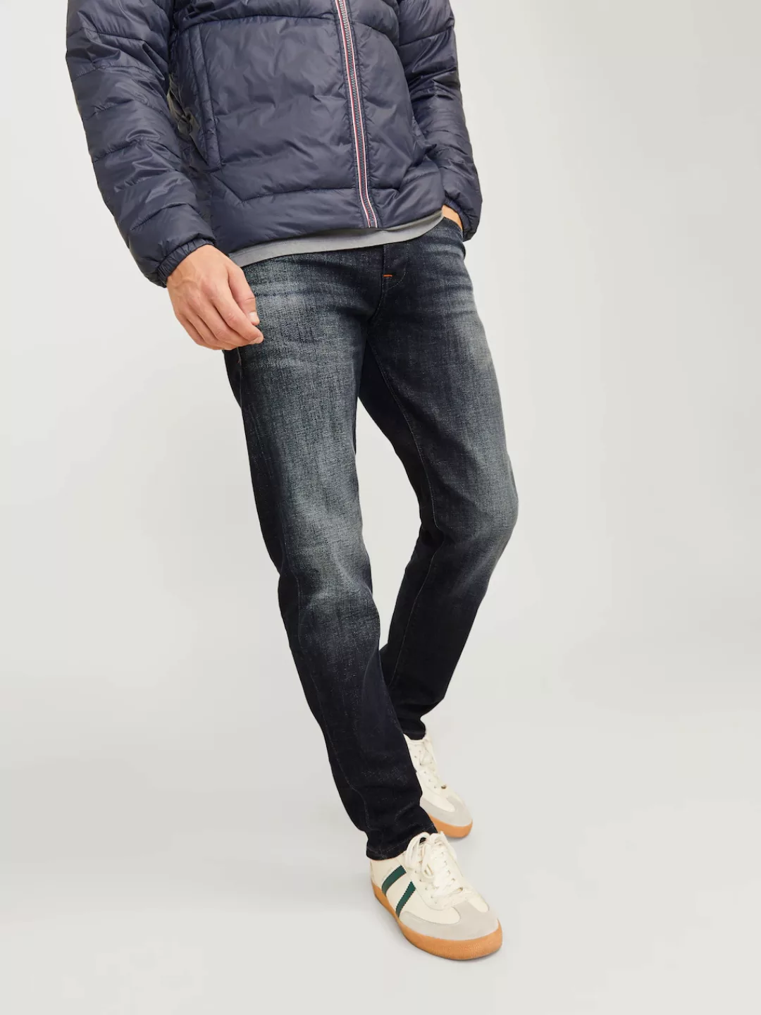 Jack & Jones Herren Jeans JJIMIKE JJCADE GE 232 - Tapered Fit - Blau - Blue günstig online kaufen