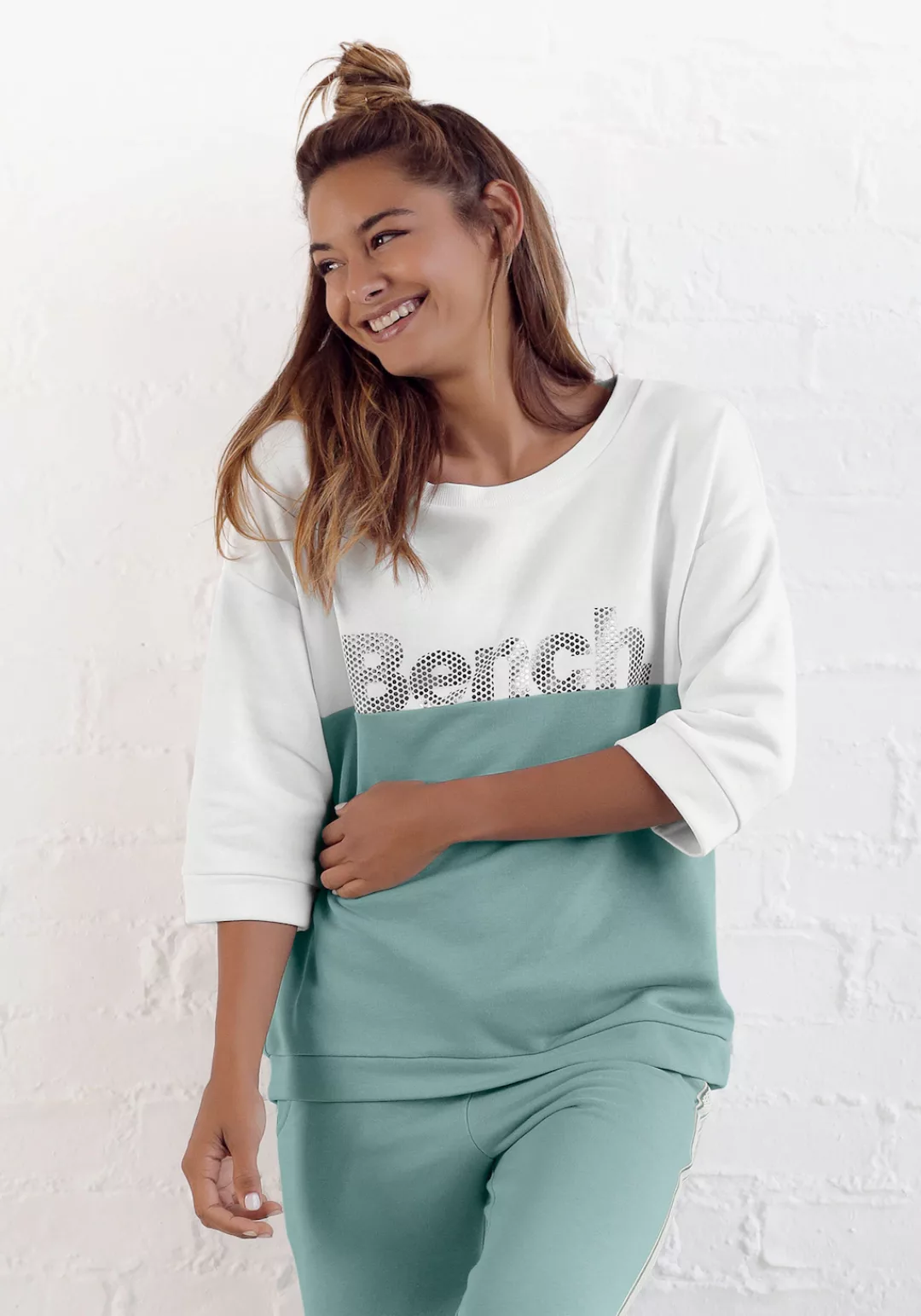 Bench. Sweatshirt, im Colorblocking Design, Loungewear, Loungeanzug günstig online kaufen