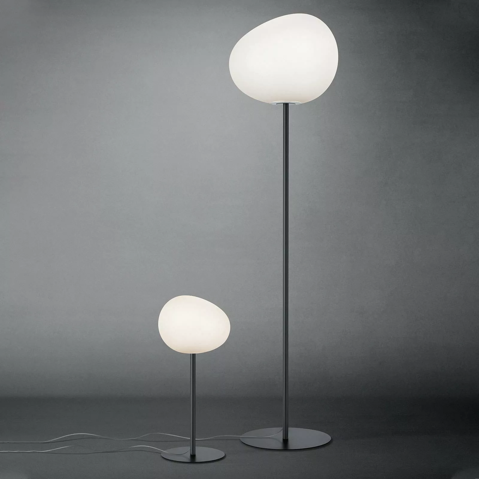 Foscarini Gregg media Stehleuchte, 151 cm, grafit günstig online kaufen