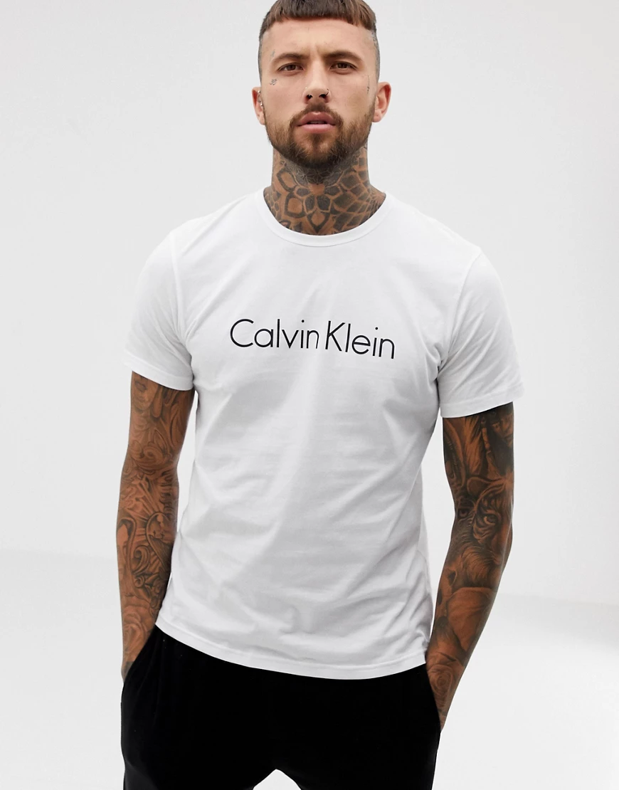 Calvin Klein – Weißes T-Shirt mit Rundhalsausschnitt günstig online kaufen