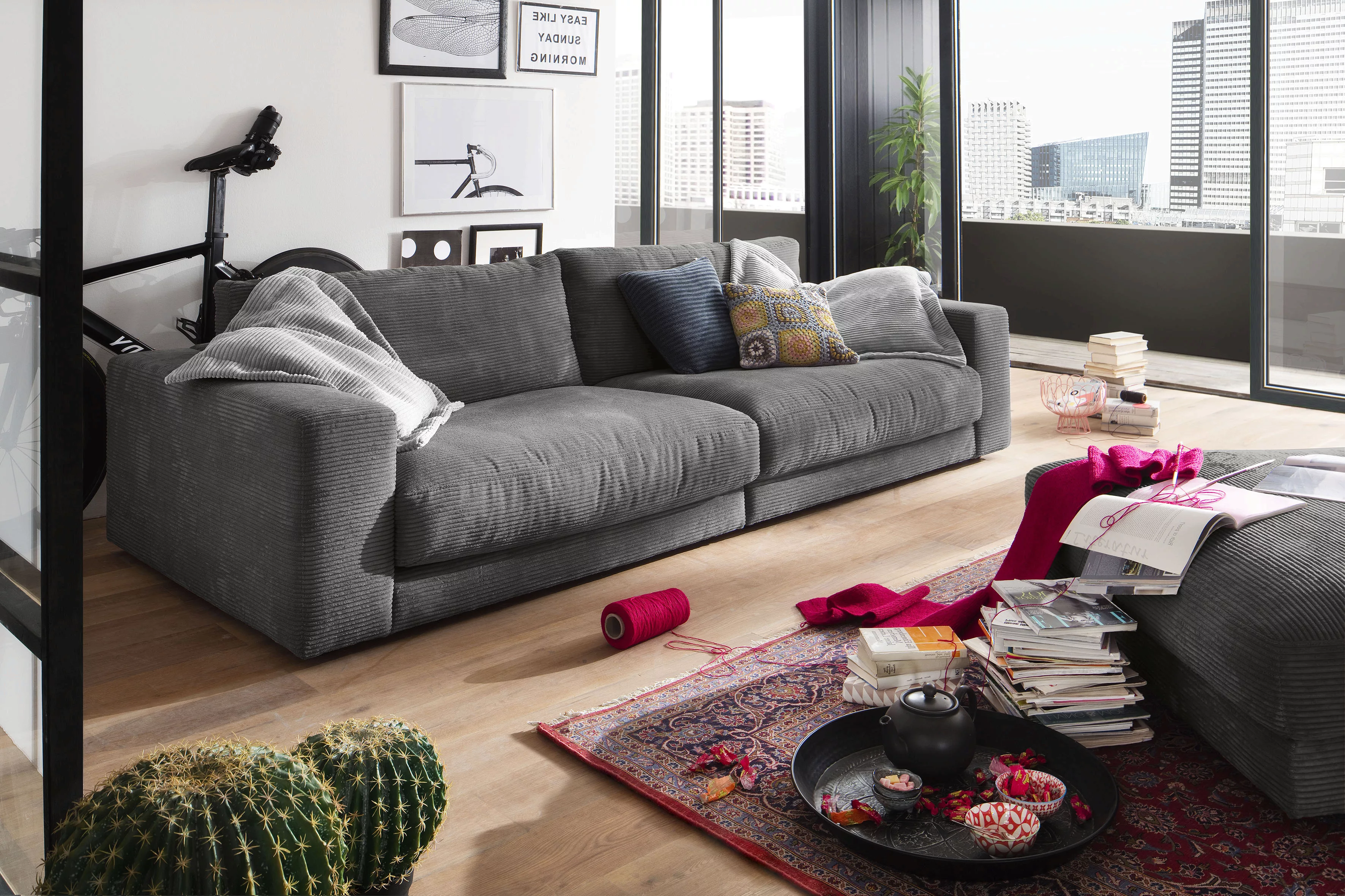 Places of Style Big-Sofa "Enisa, legere Polsterung B/T/H: 290/127/85 cm", Z günstig online kaufen