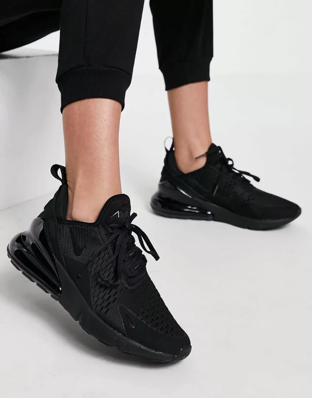 Nike – Air Max 270 – Sneaker in dreifachem Schwarz günstig online kaufen