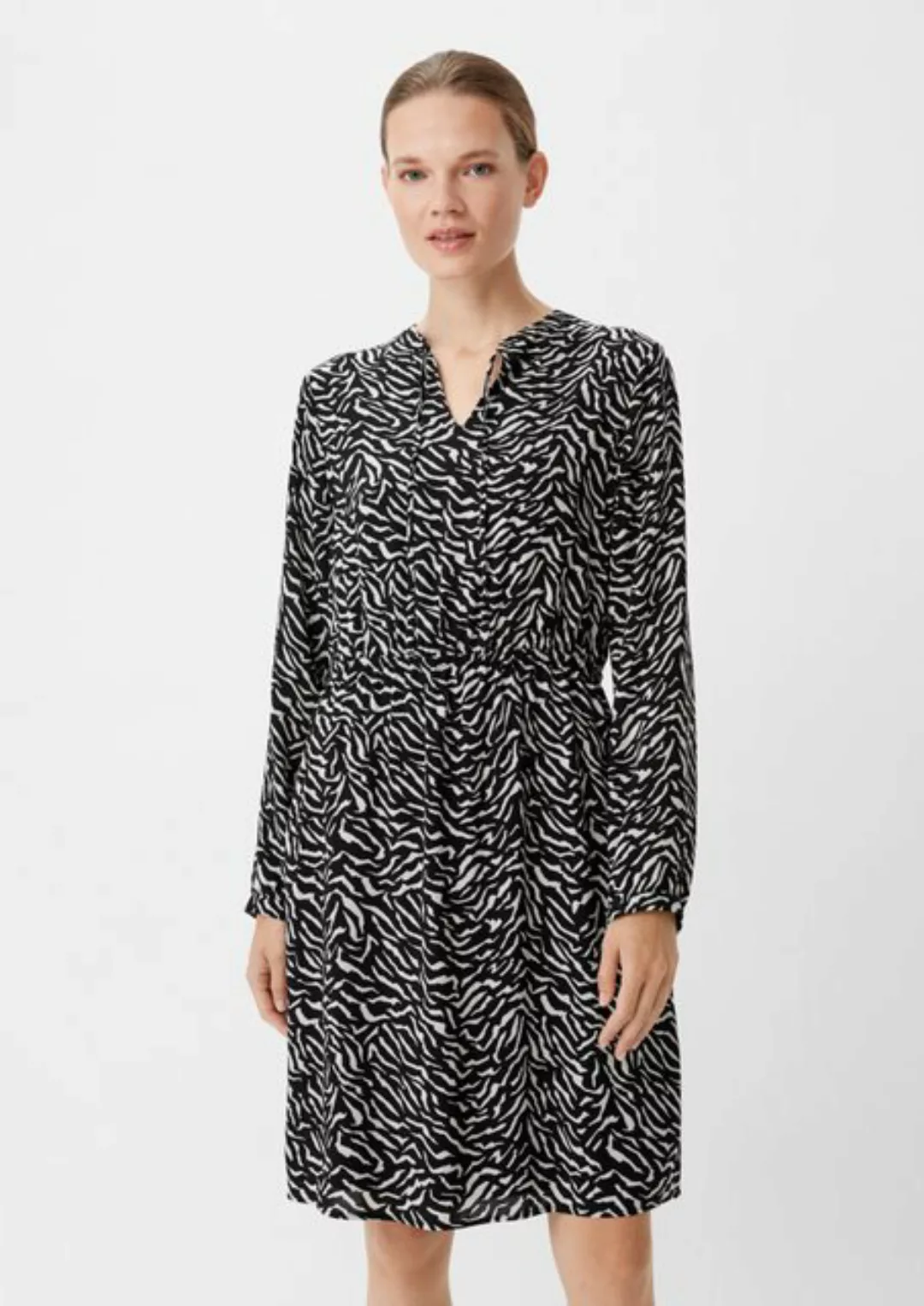 comma casual identity Minikleid Kleid aus Viskose Gummizug, Raffung günstig online kaufen