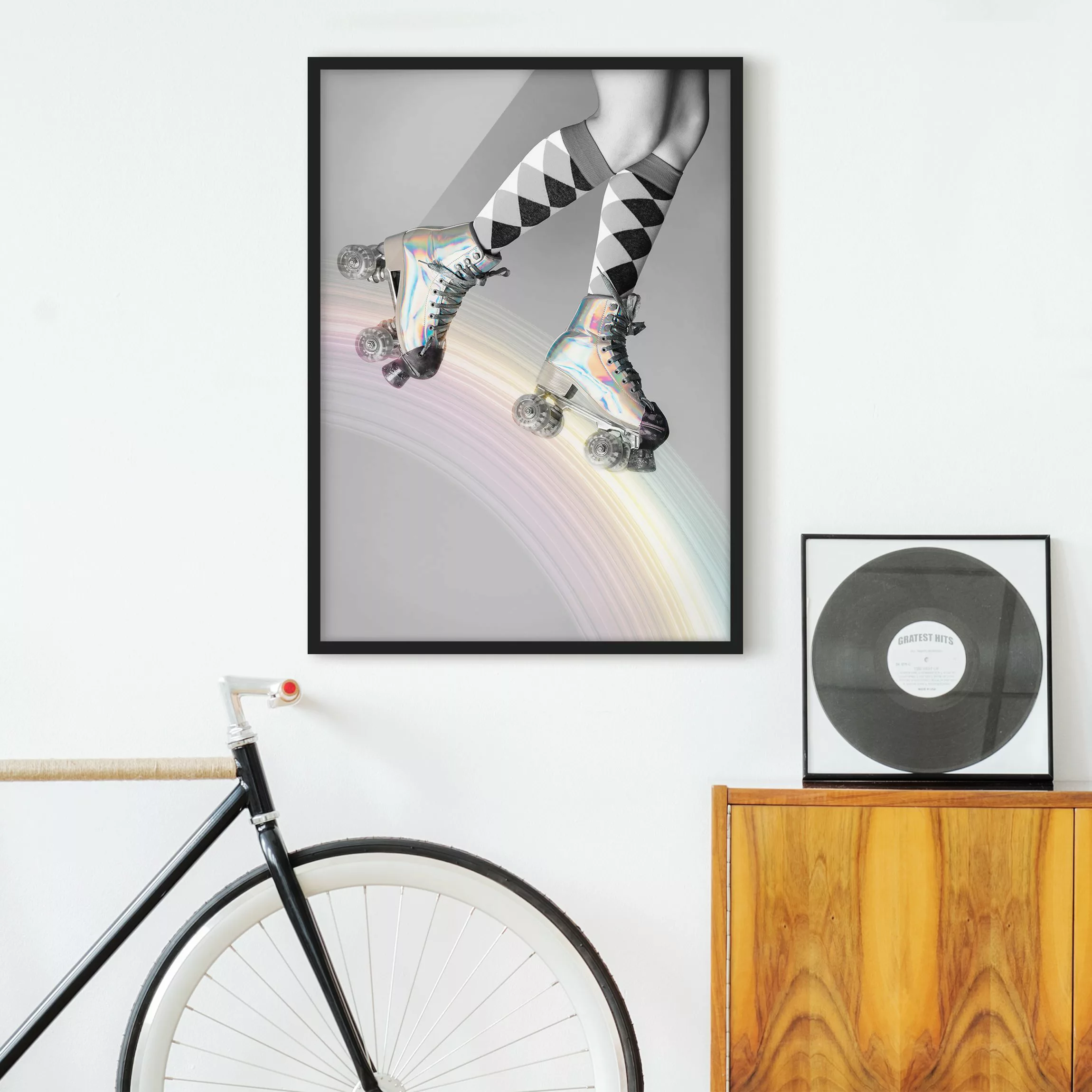Bild mit Rahmen Rollerblades auf Regenbogen günstig online kaufen