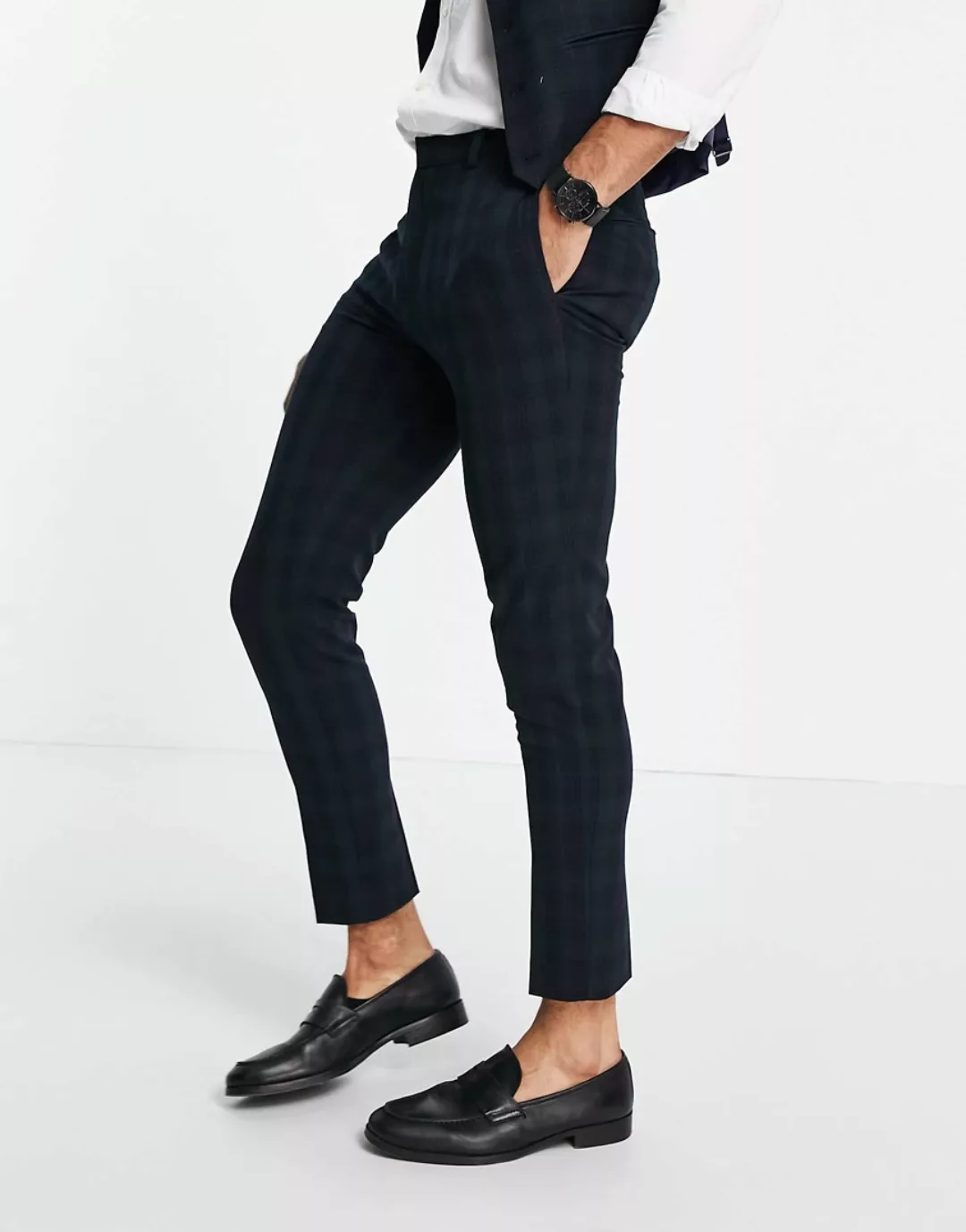 ASOS DESIGN – Sehr enge Anzughose mit Blackwatch-Karos-Marineblau günstig online kaufen